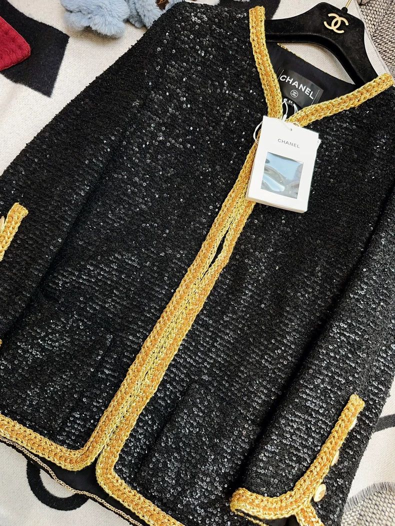 Chanel Chanel Black Sequined Woven Jacket with Gold Trim Size XS / US 0-2 / IT 36-38 - 2 Thumbnail