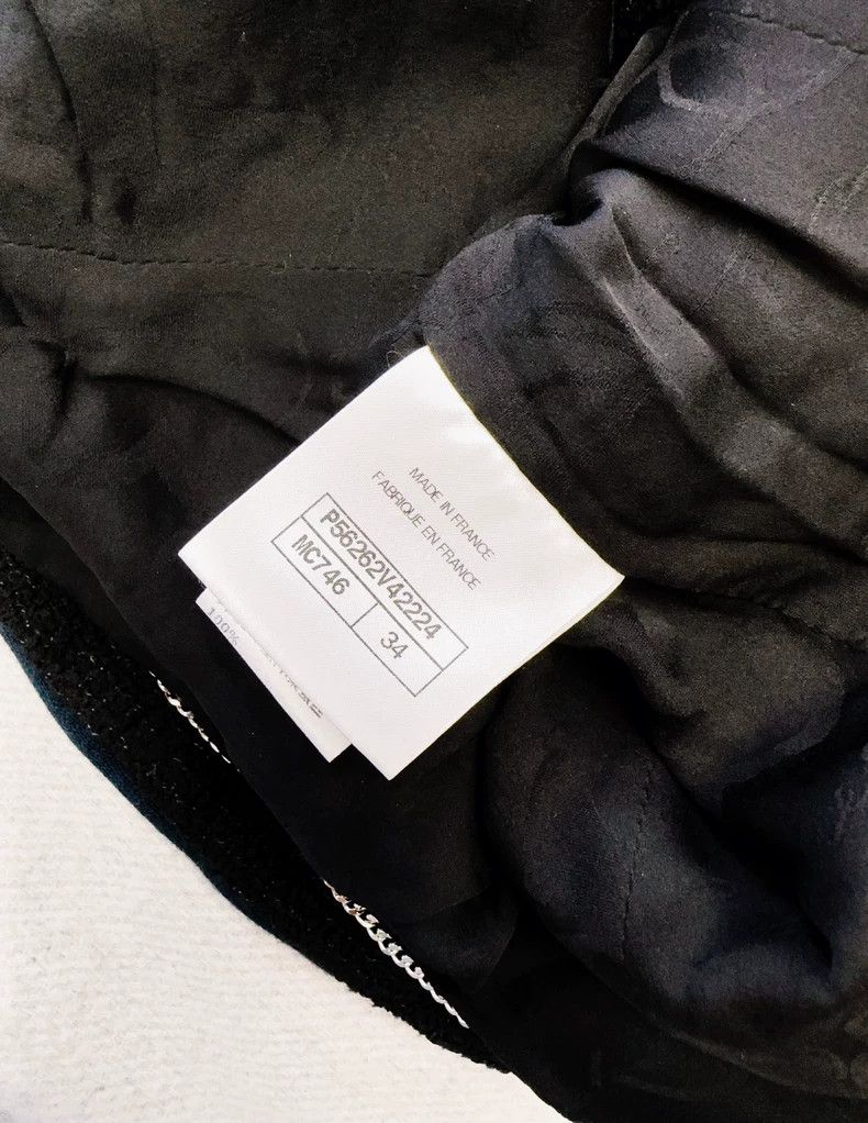 Chanel Chanel Black Jacket with Blue Trim Size XS / US 0-2 / IT 36-38 - 4 Thumbnail