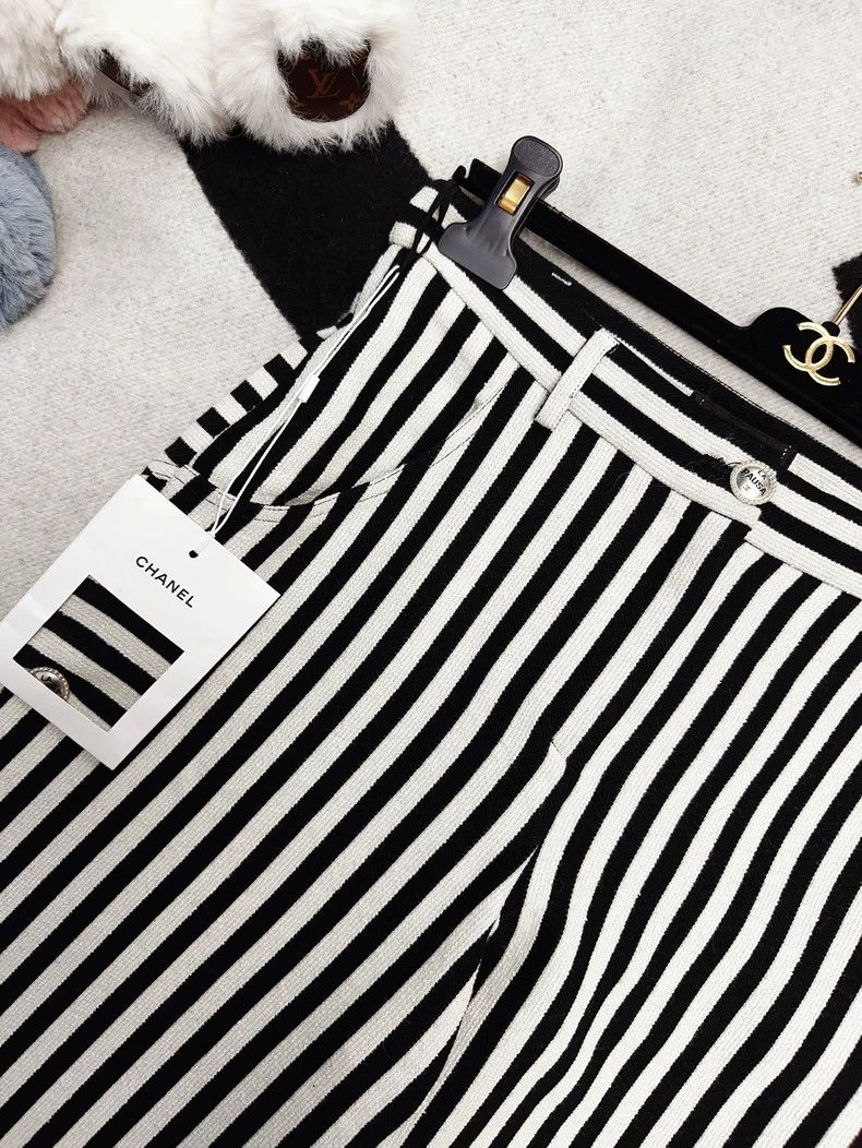 Chanel Chanel Black White Striped Wool Pants Size 38" / US 16 / IT 52 - 2 Thumbnail