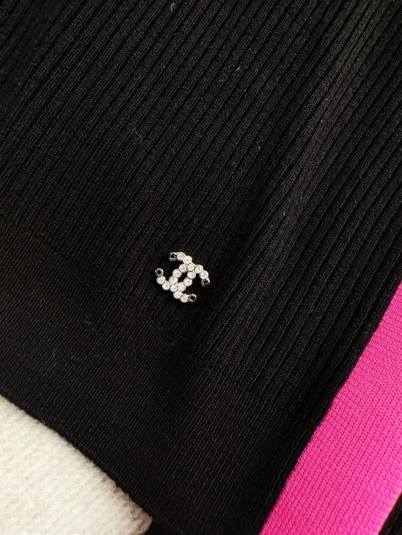 Chanel Chanel Coco Neige Black Color Block Top Size S / US 4 / IT 40 - 3 Thumbnail