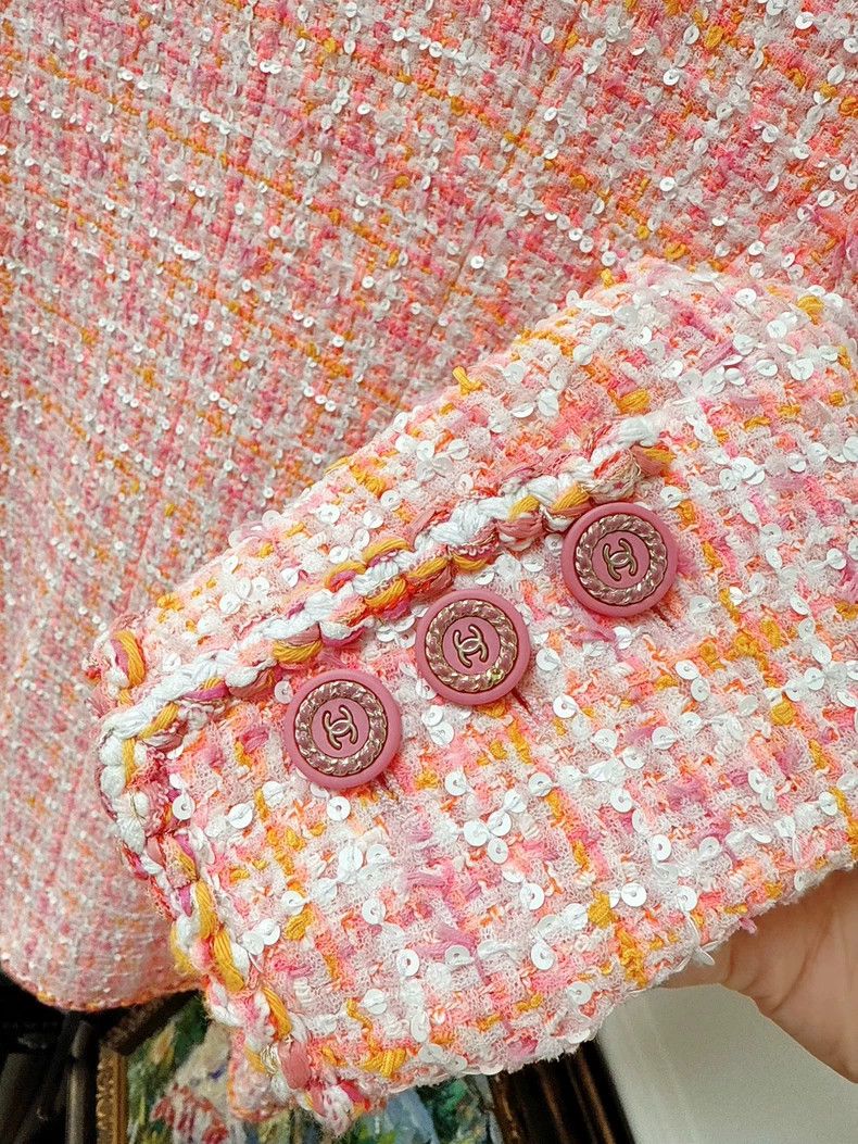 Chanel Chanel 19C Cruise Series Orange Jacket Size S / US 4 / IT 40 - 3 Thumbnail