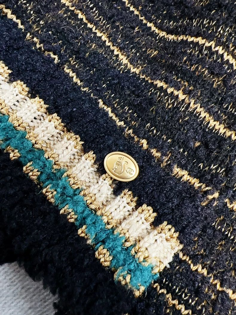 Chanel Chanel Blue Gold Striped Sweater Size 34 Size S / US 4 / IT 40 - 4 Thumbnail