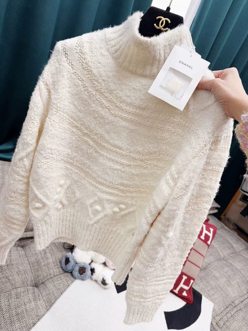 Chanel Chanel White Knit Sweater from Ski Collection Size S / US 4 / IT 40 - 6 Thumbnail