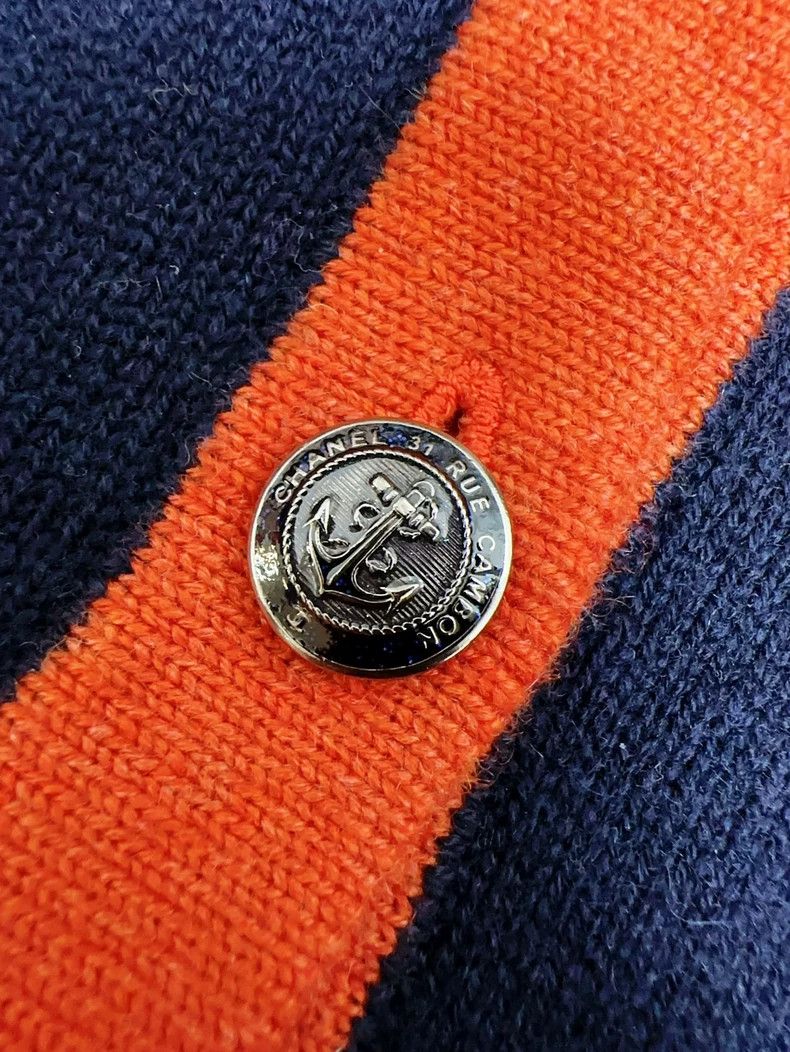 Chanel Chanel Navy Cardigan with Orange Accents Size S / US 4 / IT 40 - 6 Thumbnail
