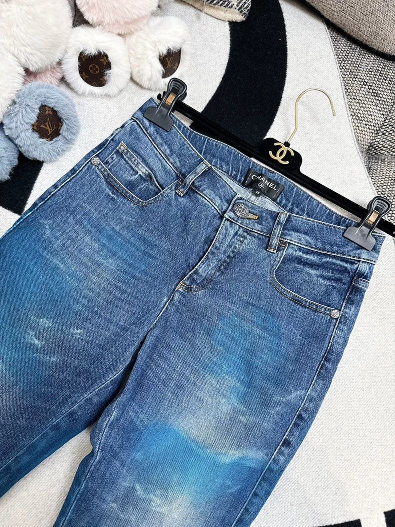 Chanel Chanel Blue Gradient Denim Jeans Size 38 Size 38" / US 16 / IT 52 - 4 Thumbnail
