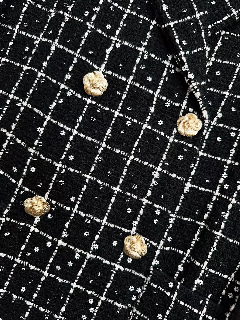 Chanel Chanel Black and White Plaid Double-Breasted Jacket Size M / US 6-8 / IT 42-44 - 4 Thumbnail