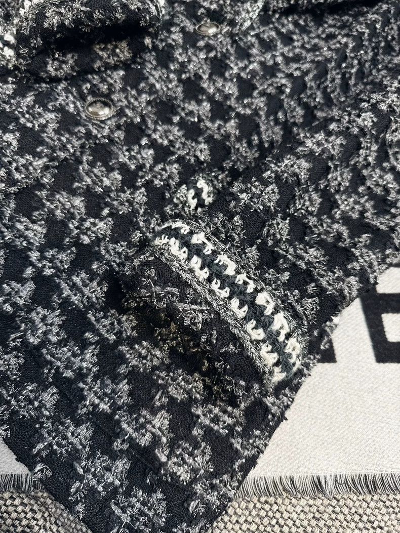 Chanel Chanel Black Silver Houndstooth Blazer Coat Size M / US 6-8 / IT 42-44 - 2 Thumbnail