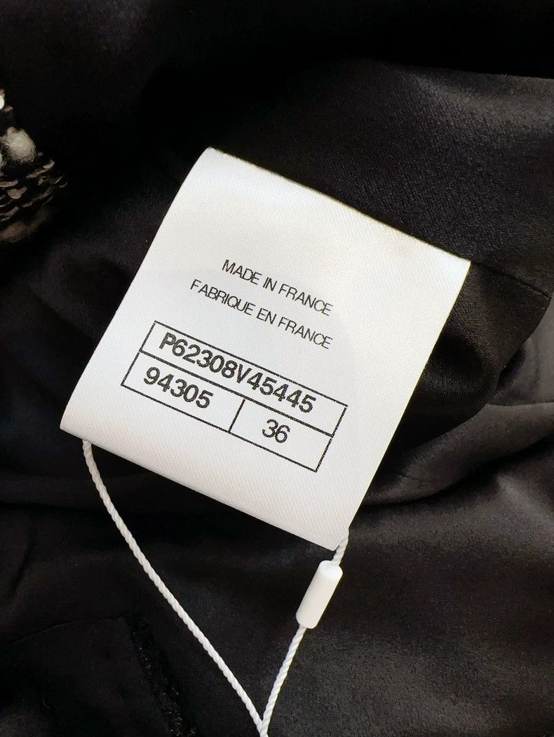 Chanel Chanel Black and White Boucle Jacket Size S / US 4 / IT 40 - 5 Thumbnail