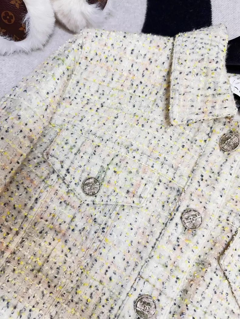 Chanel Chanel Green Long Sleeve Blouse Jacket Size S / US 4 / IT 40 - 3 Thumbnail
