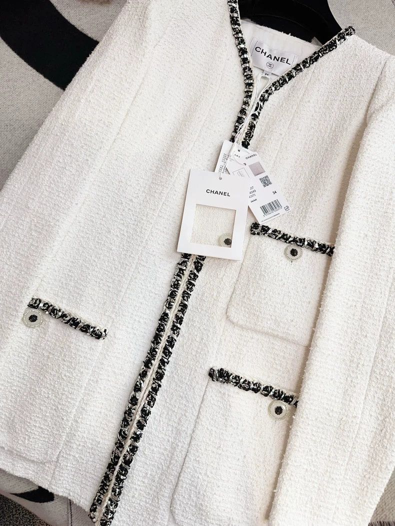 Chanel Chanel White Black Trim Long Coat Size XS / US 0-2 / IT 36-38 - 5 Thumbnail