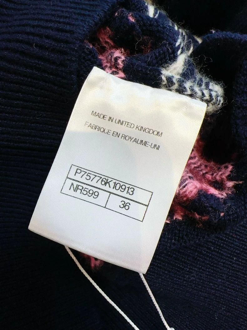 Chanel Chanel Striped Logo Cashmere Cardigan Navy Blue Size S / US 4 / IT 40 - 5 Thumbnail