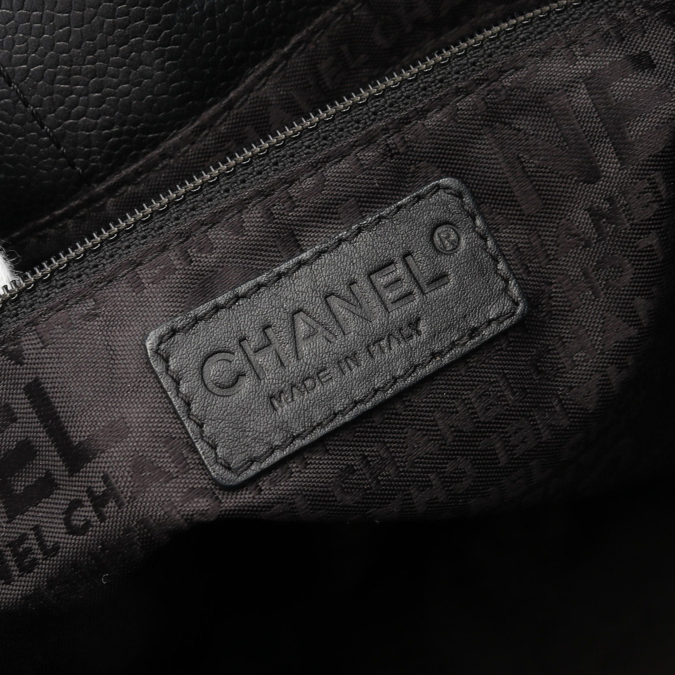 Chanel Chanel Chocolate Bar Handbag Tote Bag Caviar Skin Black Silver Hardware Size ONE SIZE - 4 Thumbnail