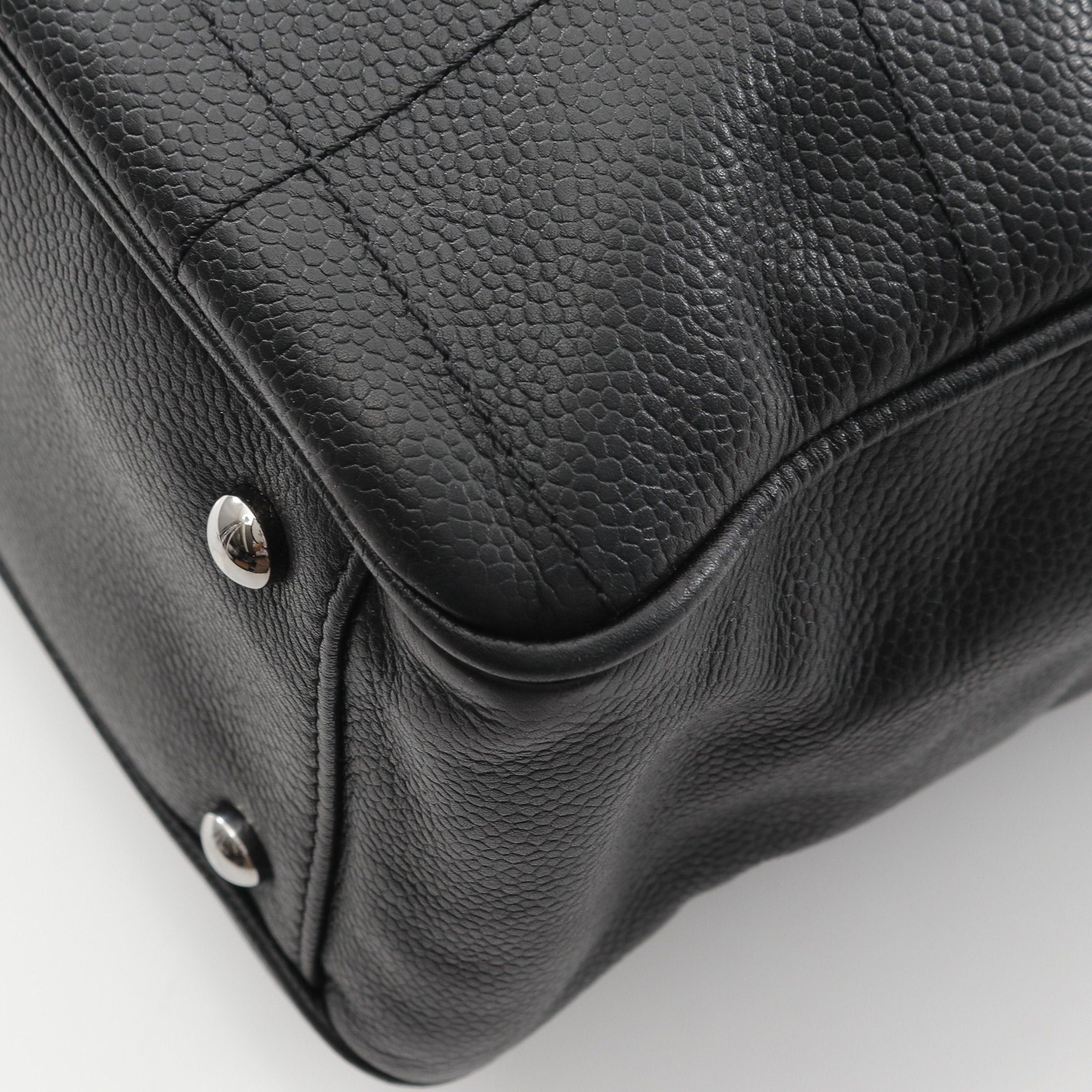 Chanel Chanel Chocolate Bar Handbag Tote Bag Caviar Skin Black Silver Hardware Size ONE SIZE - 6 Thumbnail