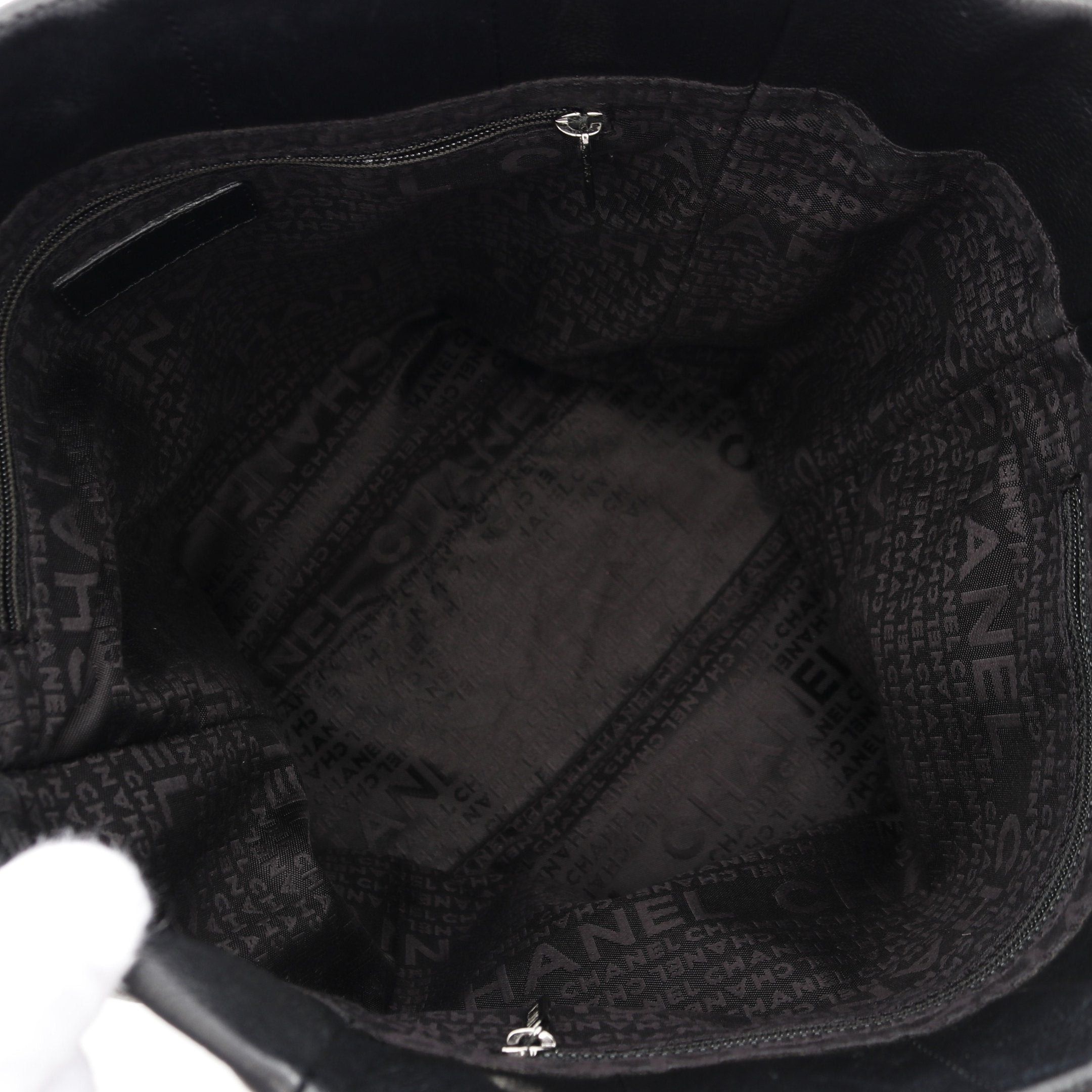 Chanel Chanel Chocolate Bar Handbag Tote Bag Caviar Skin Black Silver Hardware Size ONE SIZE - 3 Thumbnail