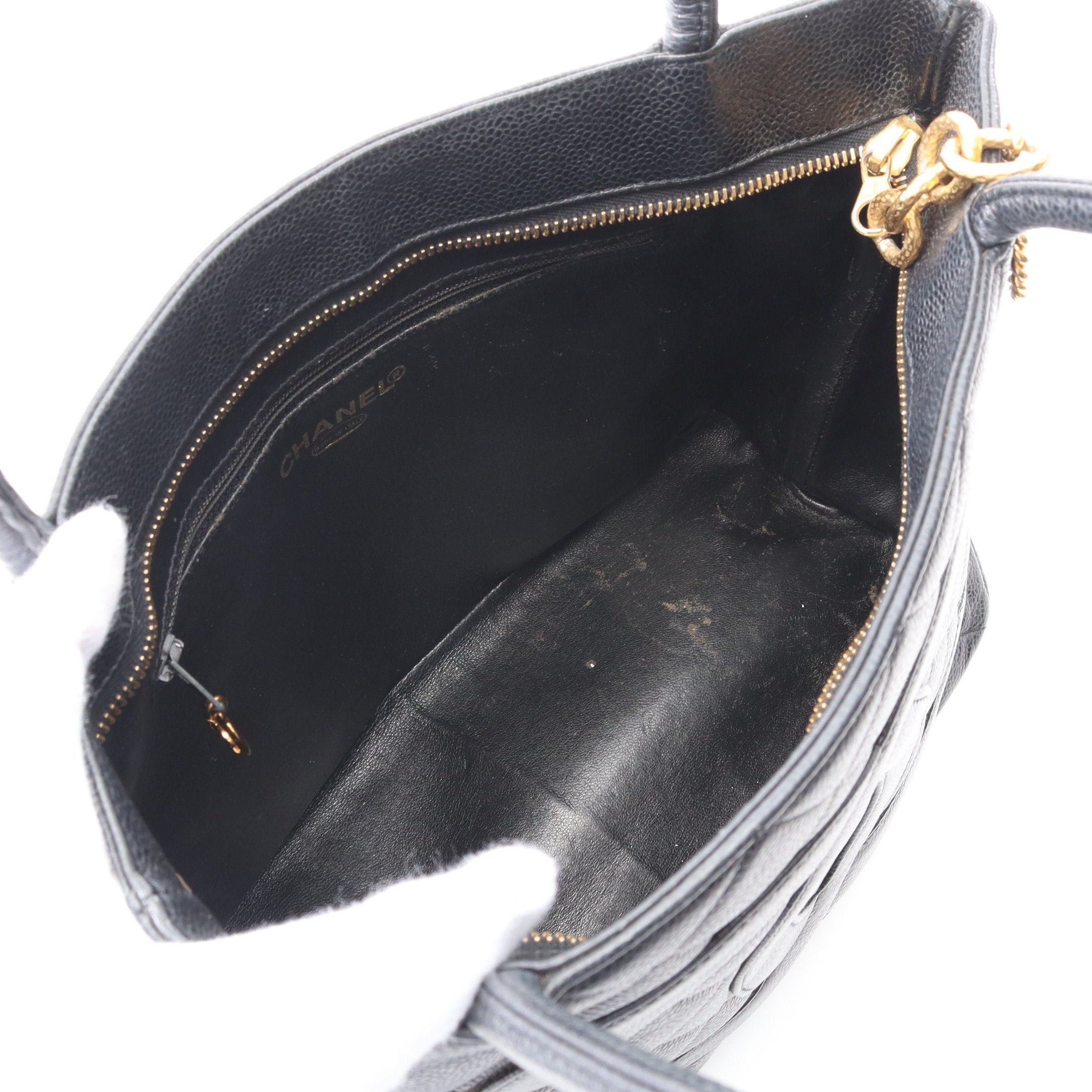 Chanel Chanel Reissue Tote Handbag Bag Caviar Skin Black Gold Hardware Size ONE SIZE - 3 Thumbnail