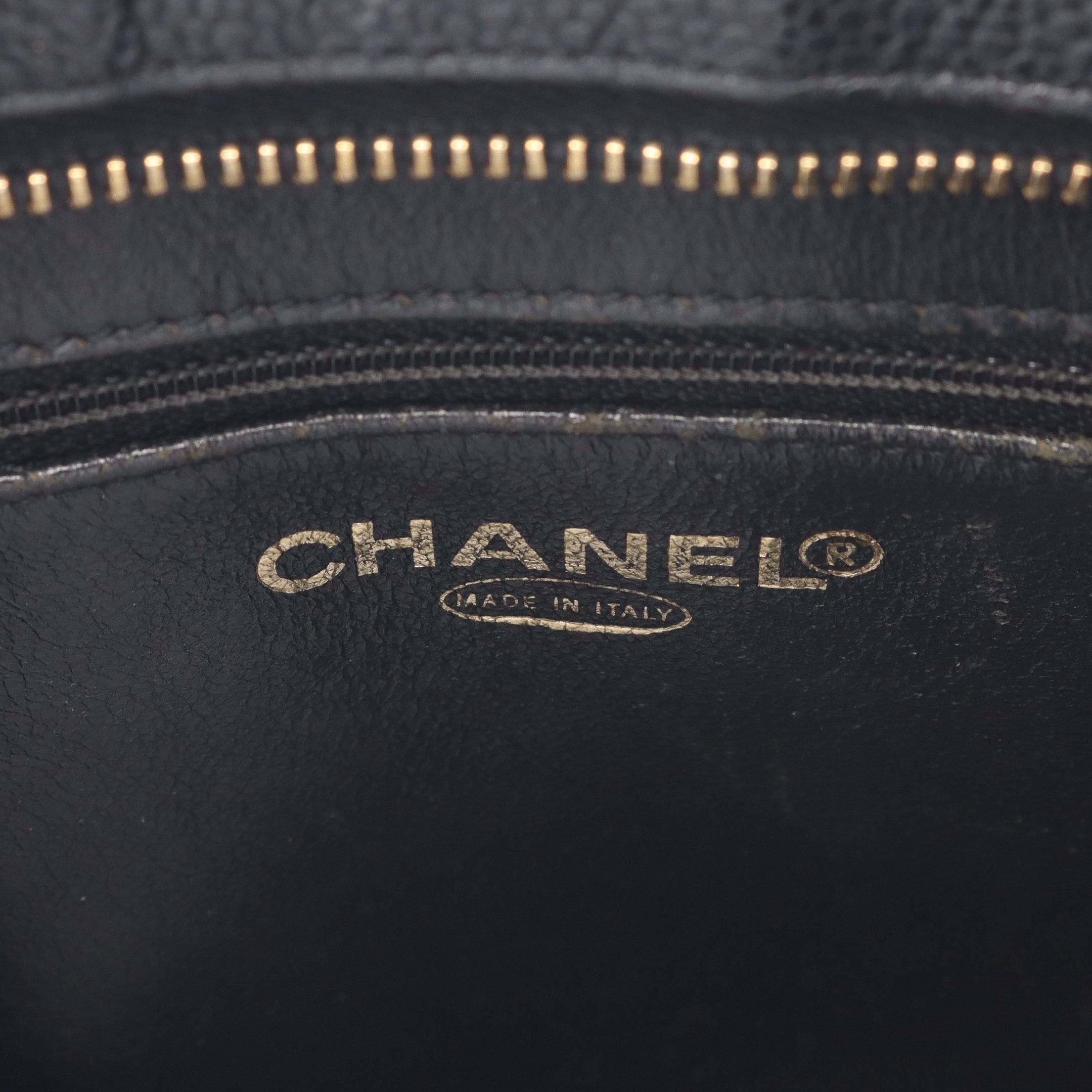 Chanel Chanel Reissue Tote Handbag Bag Caviar Skin Black Gold Hardware Size ONE SIZE - 4 Thumbnail