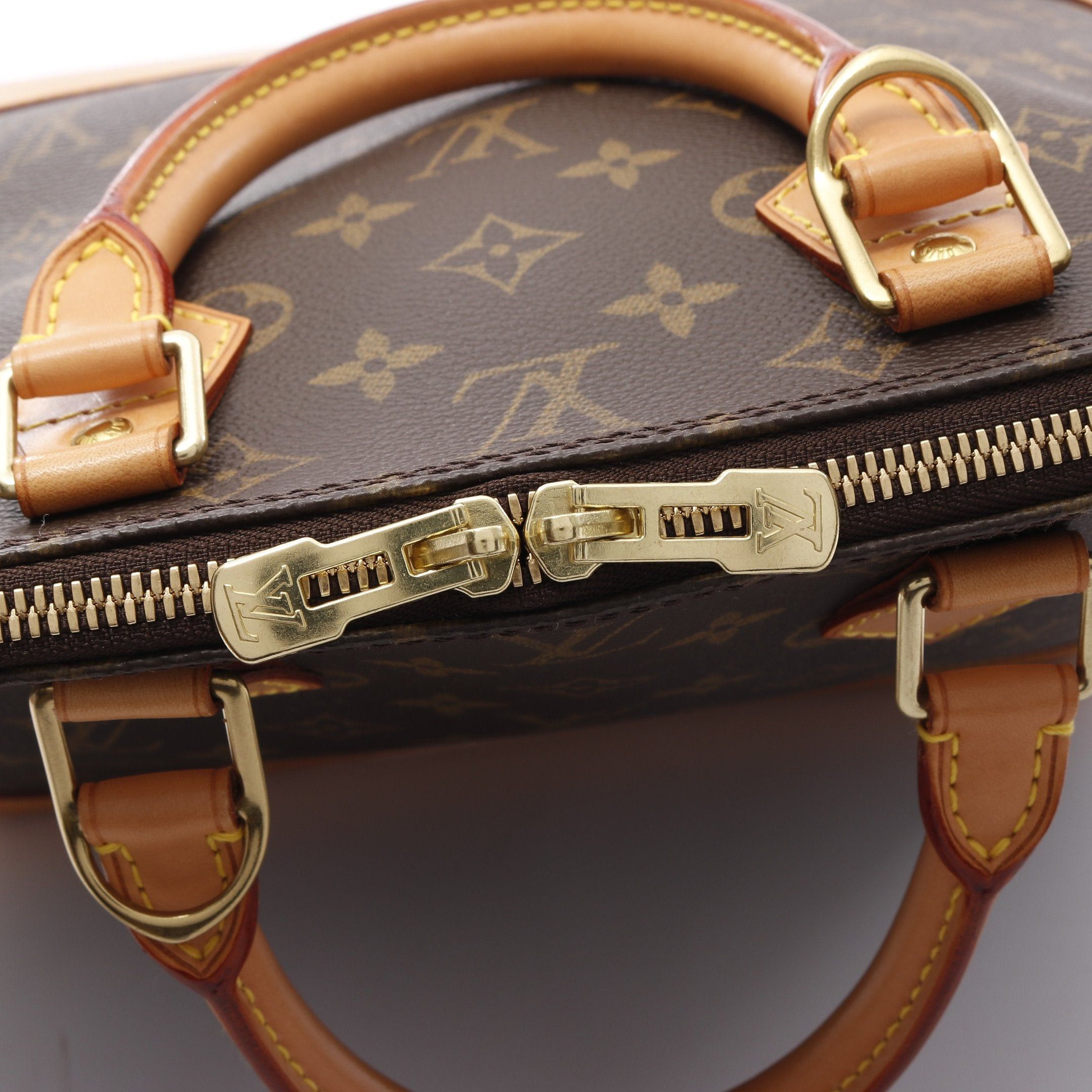 Louis Vuitton Louis Vuitton Alma Pm Monogram Handbag Leather Brown Size ONE SIZE - 7 Thumbnail