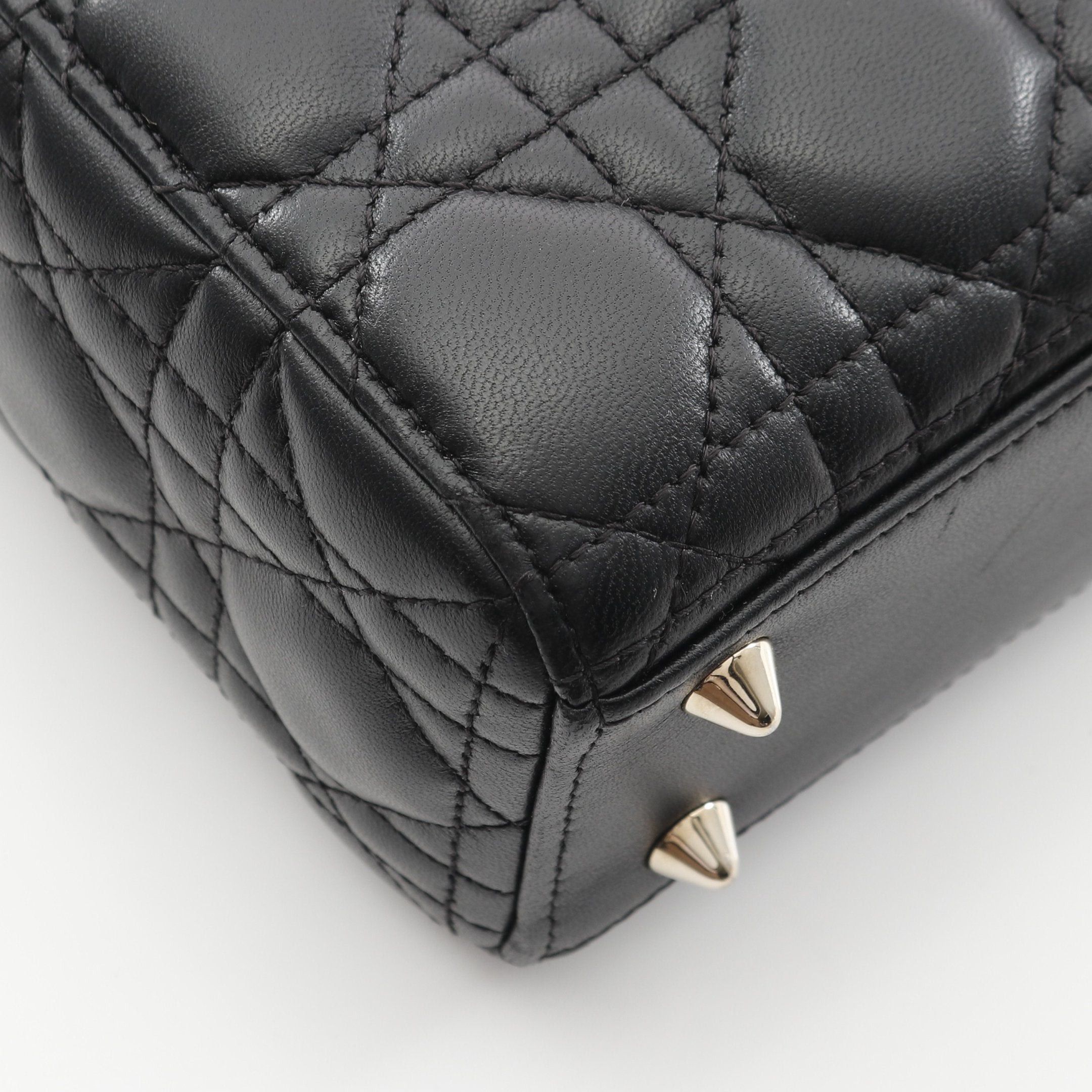 Dior Dior Lady Dior Small Canage Handbag Leather Black Size ONE SIZE - 5 Thumbnail