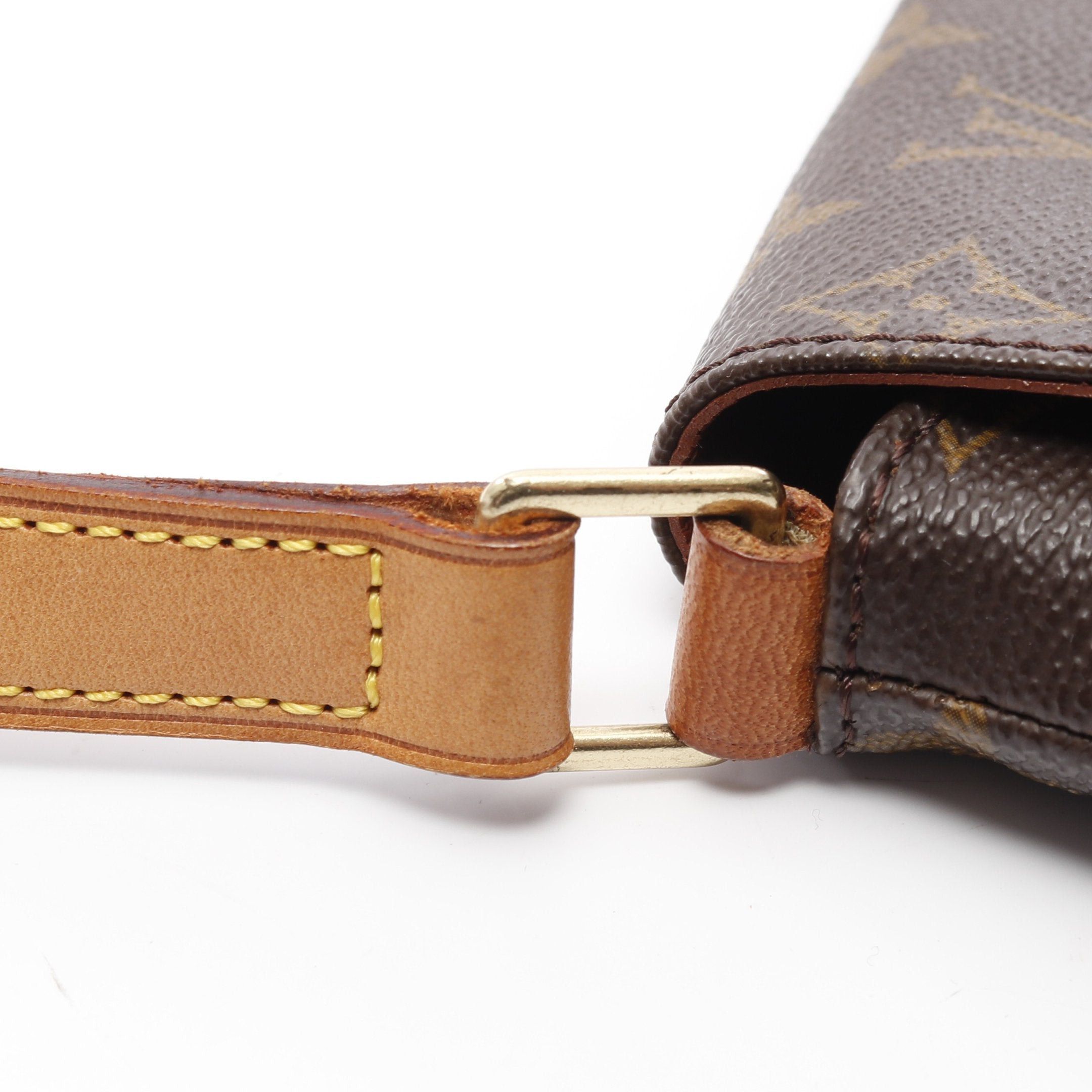 Louis Vuitton Louis Vuitton Musette Salsa Short Strap Monogram Shoulder Bag Leather Brown Size ONE SIZE - 9 Thumbnail