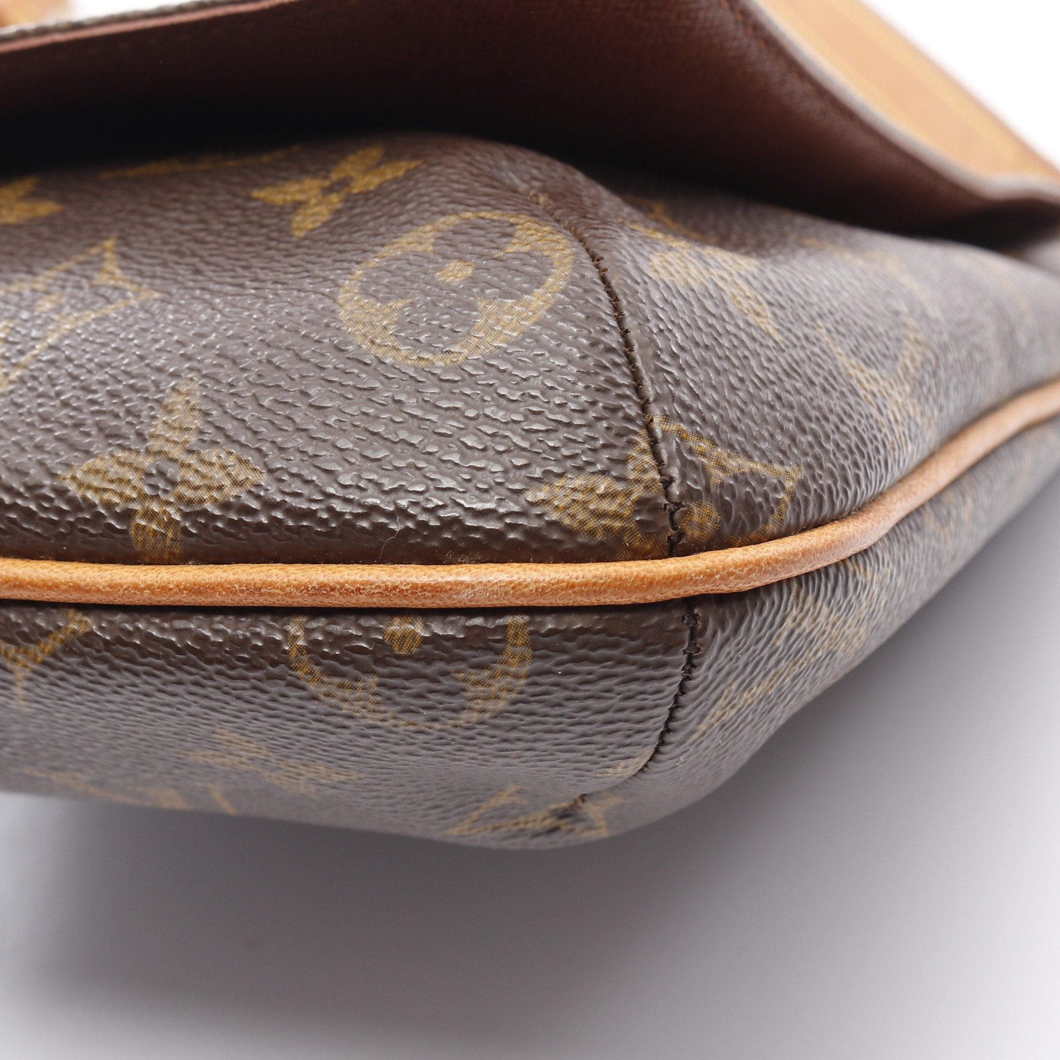 Louis Vuitton Louis Vuitton Musette Salsa Short Strap Monogram Shoulder Bag Leather Brown Size ONE SIZE - 10 Thumbnail