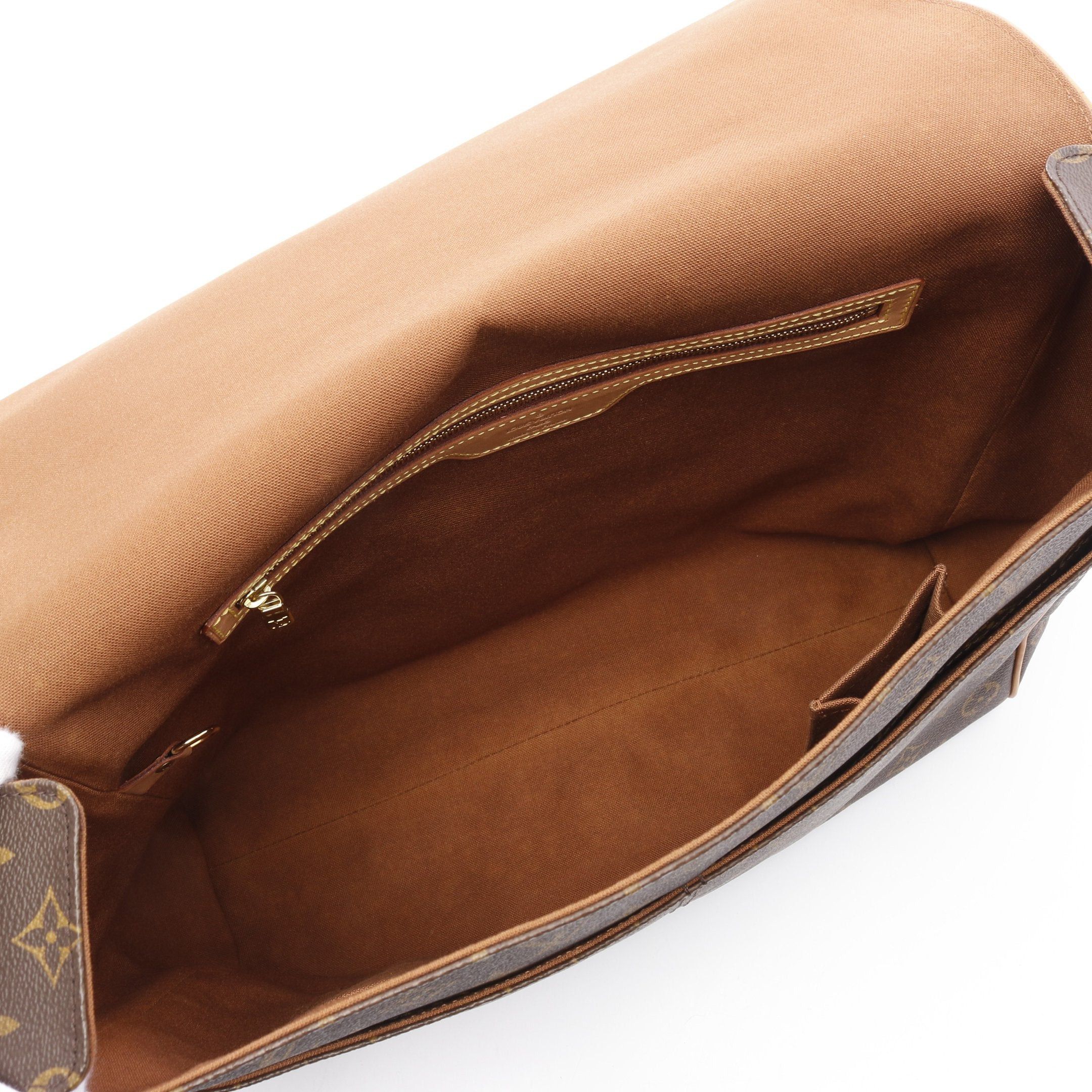 Louis Vuitton Louis Vuitton Aves Monogram Shoulder Bag Leather Brown Size ONE SIZE - 3 Thumbnail