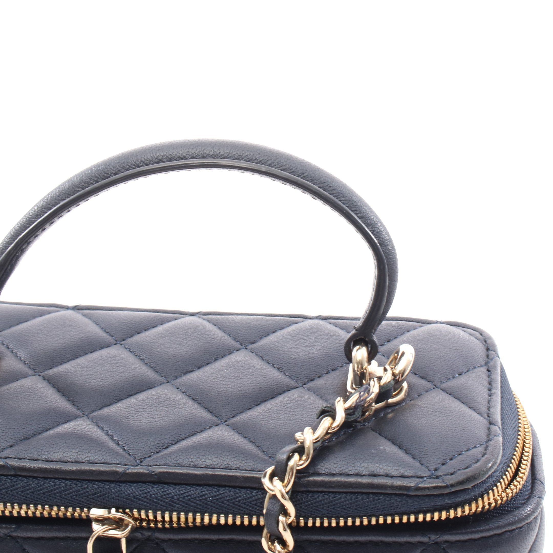 Chanel Chanel Matelasse Vanity Bag Chain Shoulder Leather Navy Gold Hardware Size ONE SIZE - 10 Thumbnail