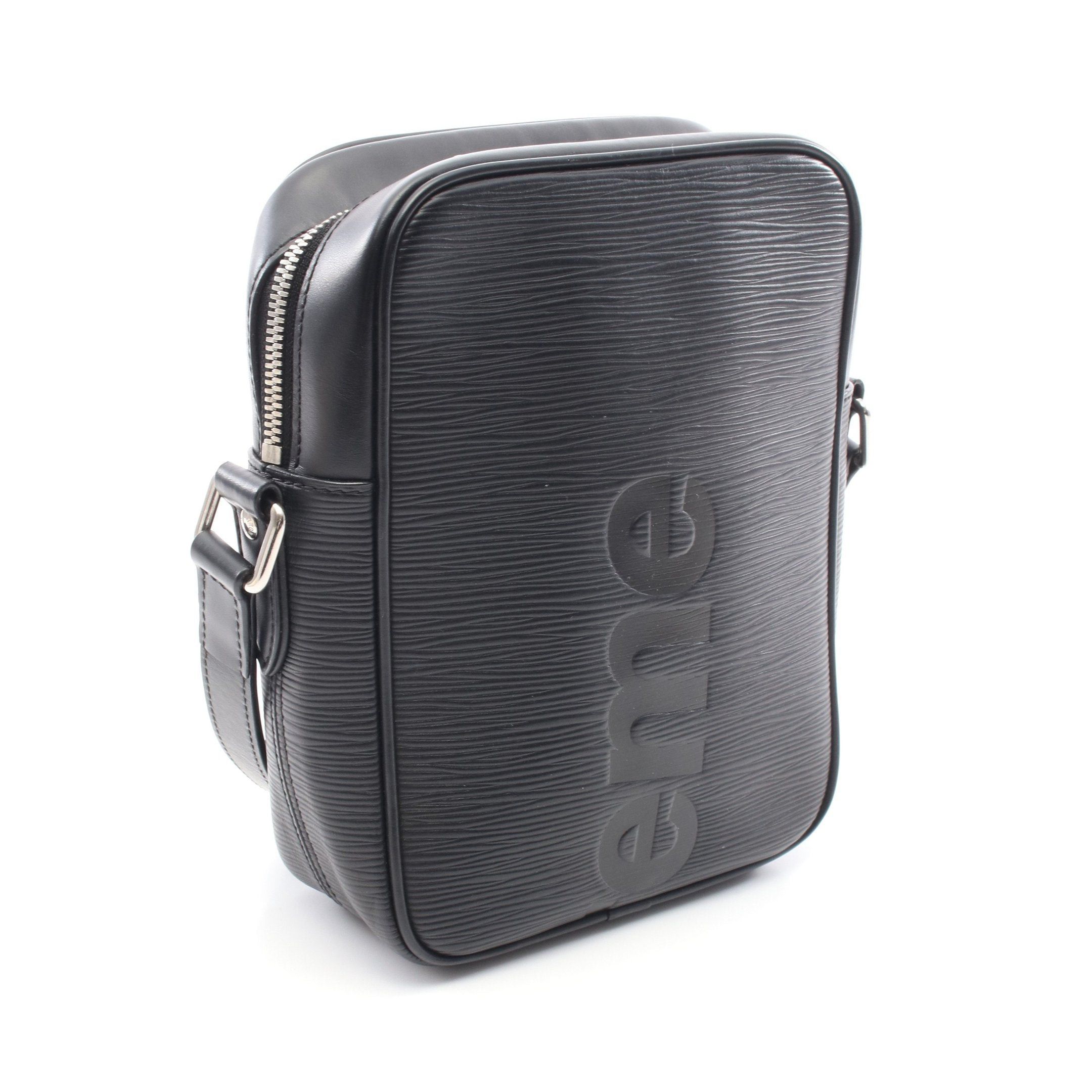 Louis Vuitton Louis Vuitton Louis Vuitton * Supreme Danube Pm Epi Noir Shoulder Bag Leather Black Size ONE SIZE - 2 Thumbnail