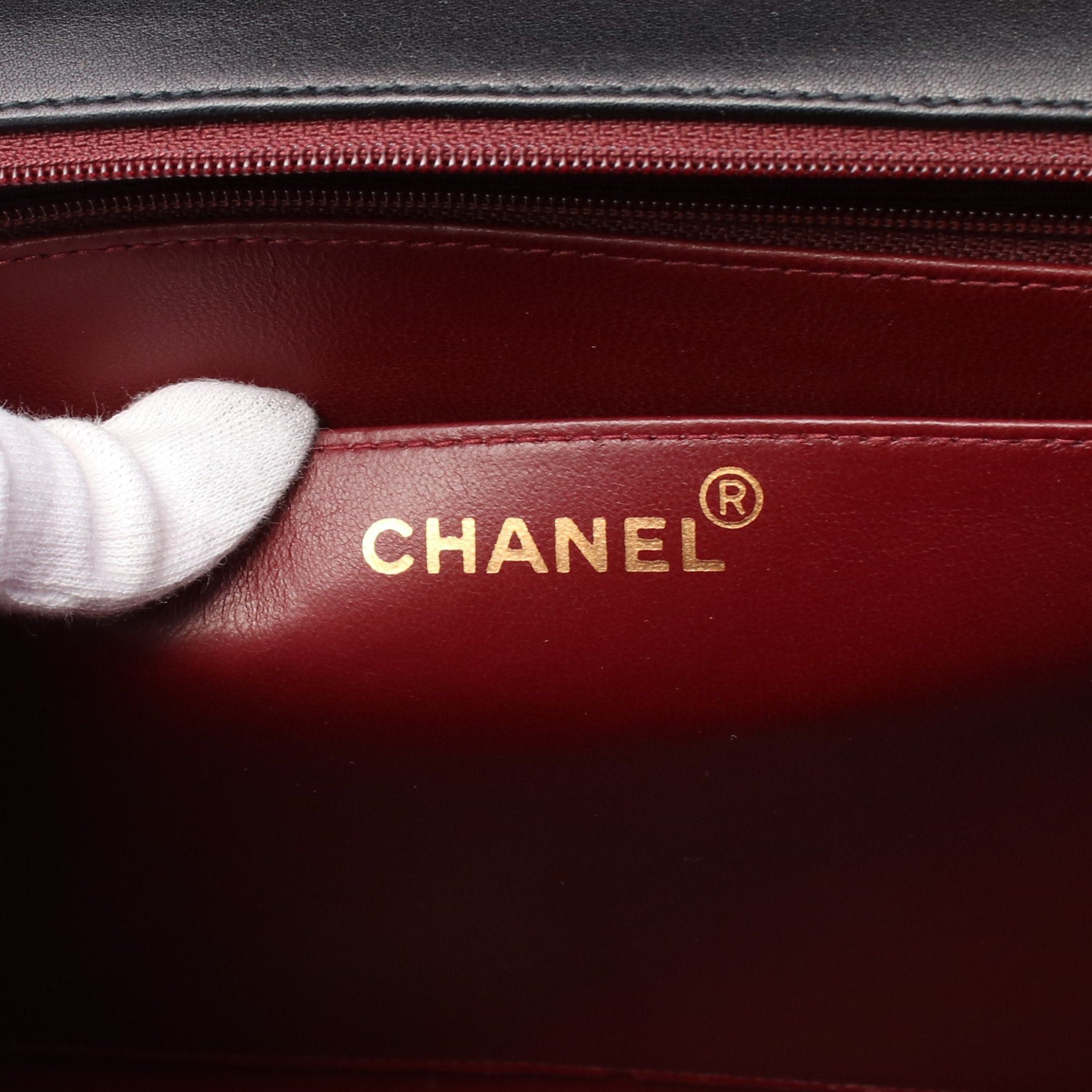 Chanel Chanel Decamatlassé 34 Double Chain Shoulder Bag Lambskin Black Gold Hardware Size ONE SIZE - 4 Thumbnail