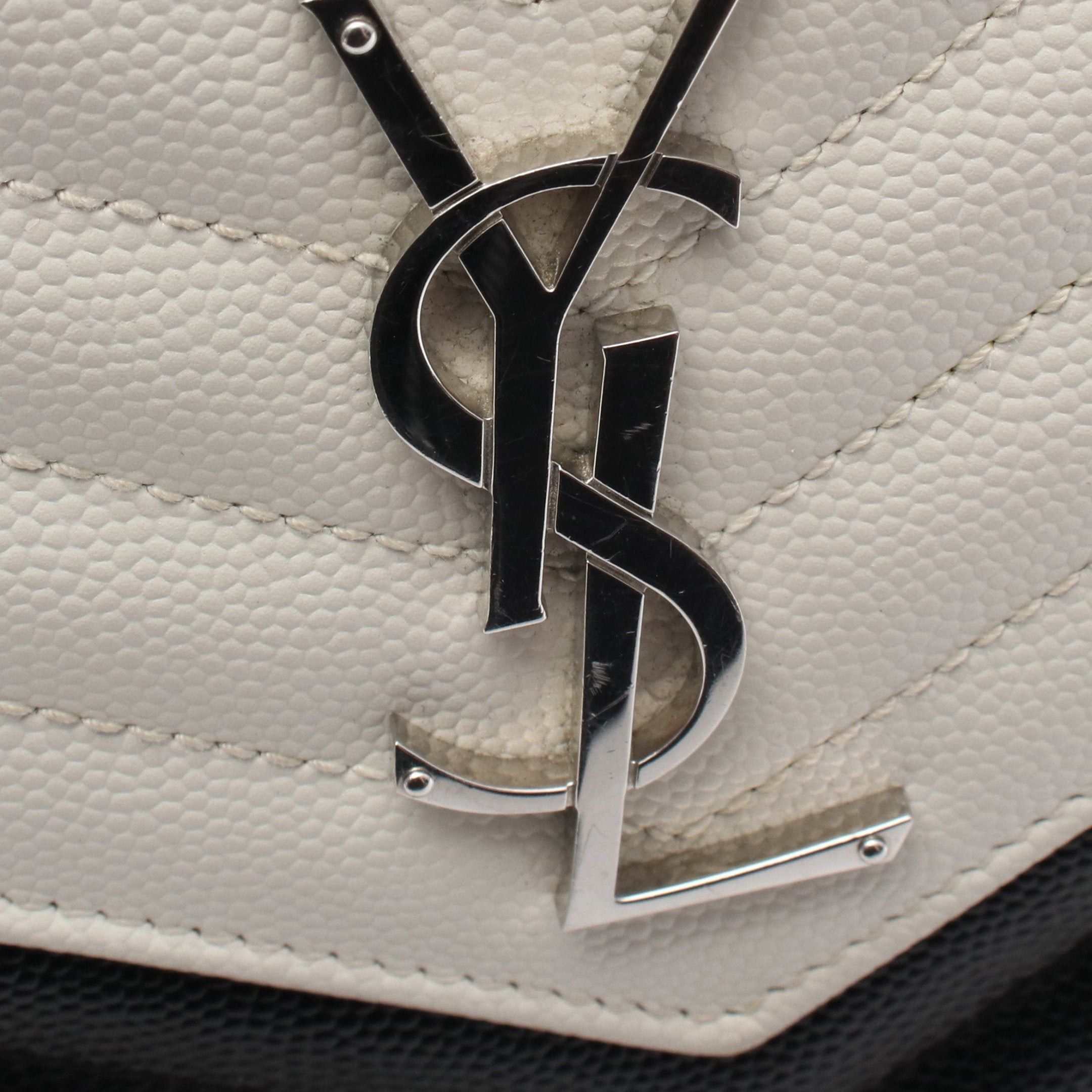 Yves Saint Laurent Yves Saint Laurent Cassandra Classic Chain Wallet Leather Off White Black Size ONE SIZE - 5 Thumbnail