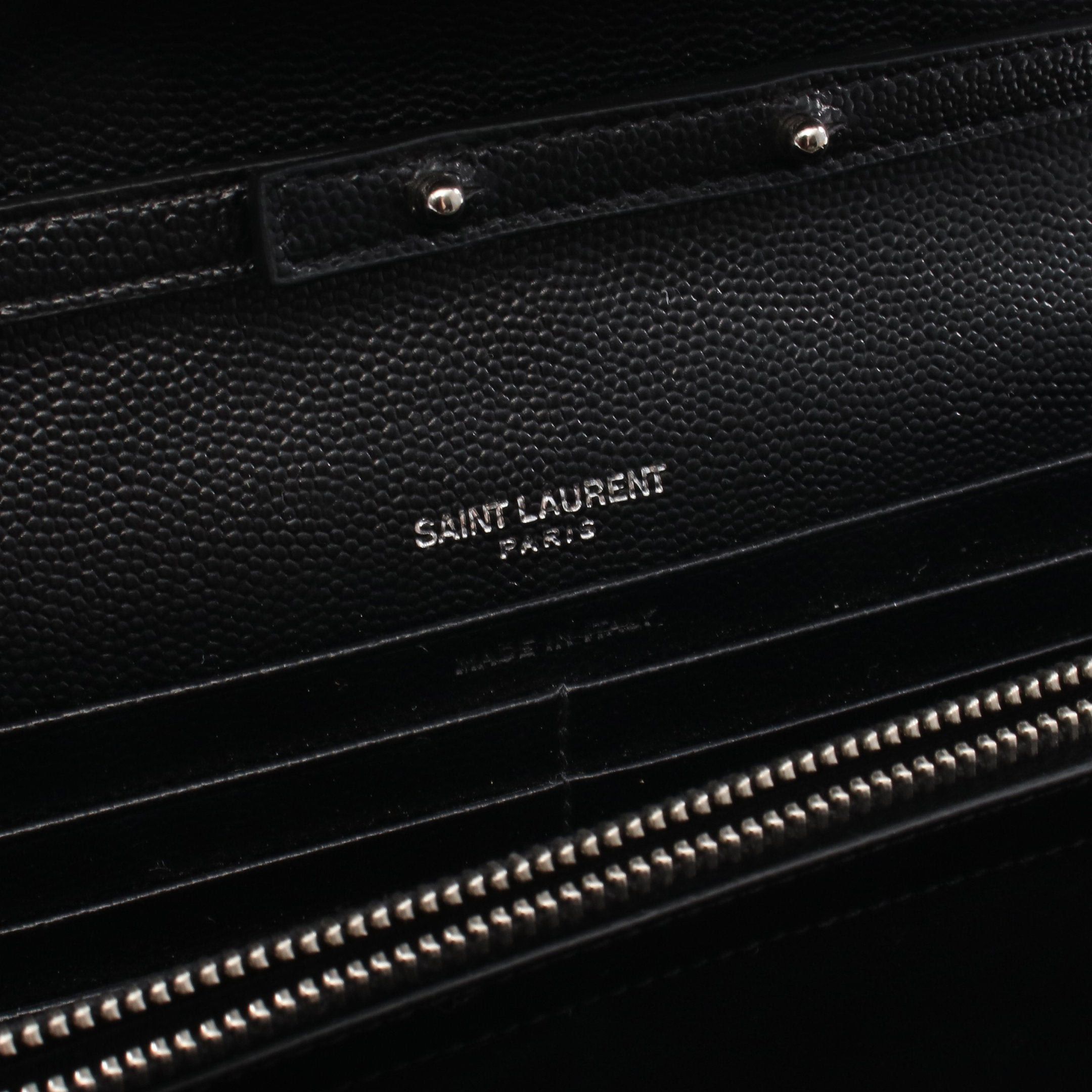 Yves Saint Laurent Yves Saint Laurent Cassandra Classic Chain Wallet Leather Off White Black Size ONE SIZE - 4 Thumbnail