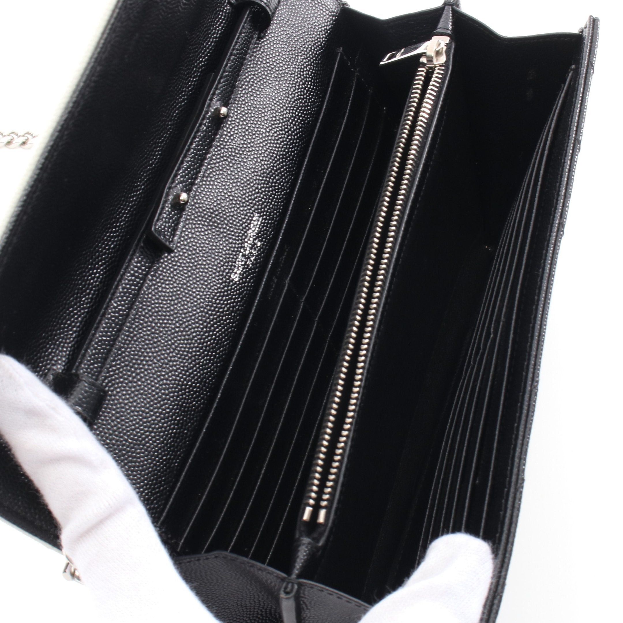 Yves Saint Laurent Yves Saint Laurent Cassandra Classic Chain Wallet Leather Off White Black Size ONE SIZE - 3 Thumbnail