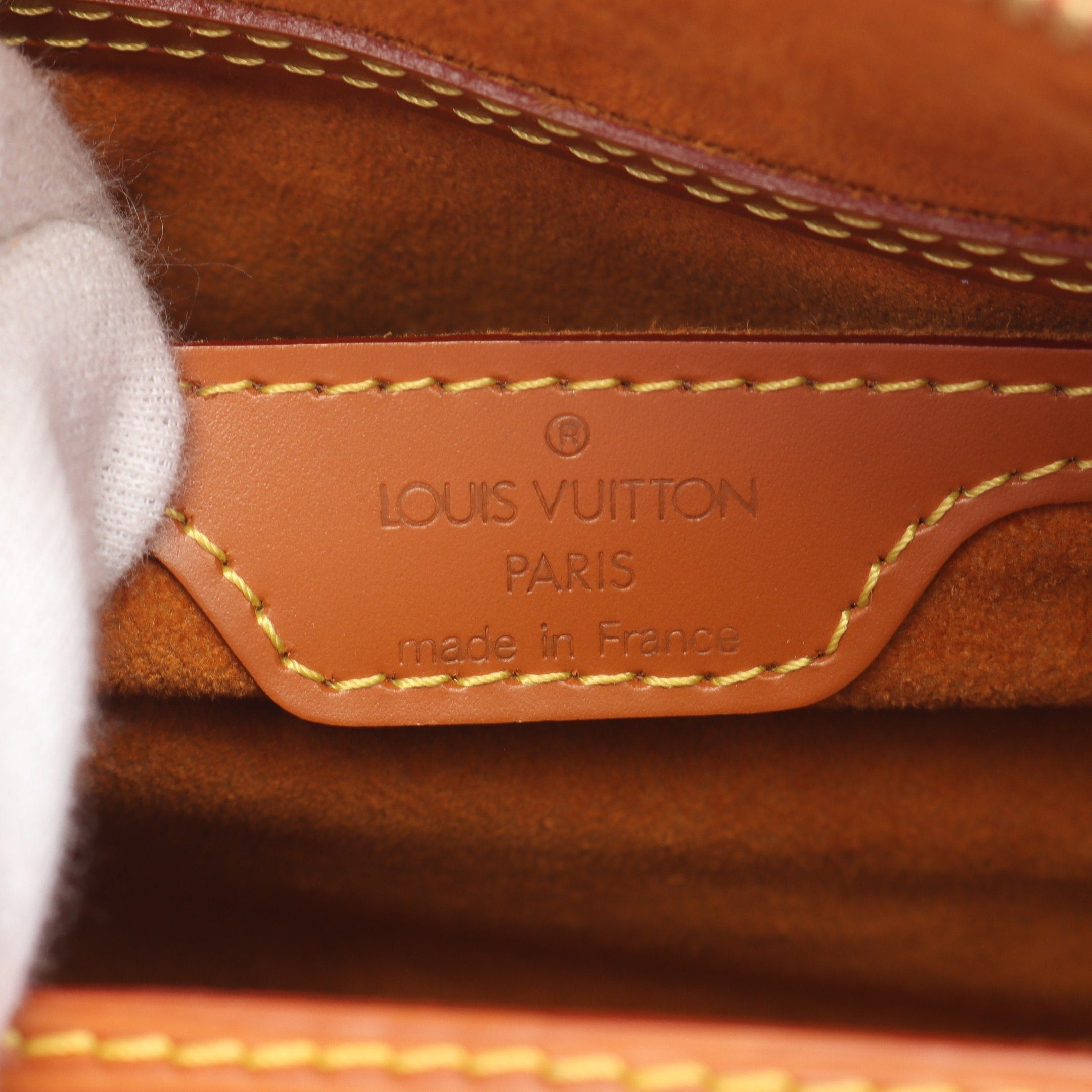Louis Vuitton Louis Vuitton Soufflot Epi Zipang Gold Handbag Leather Light Brown Size ONE SIZE - 4 Thumbnail