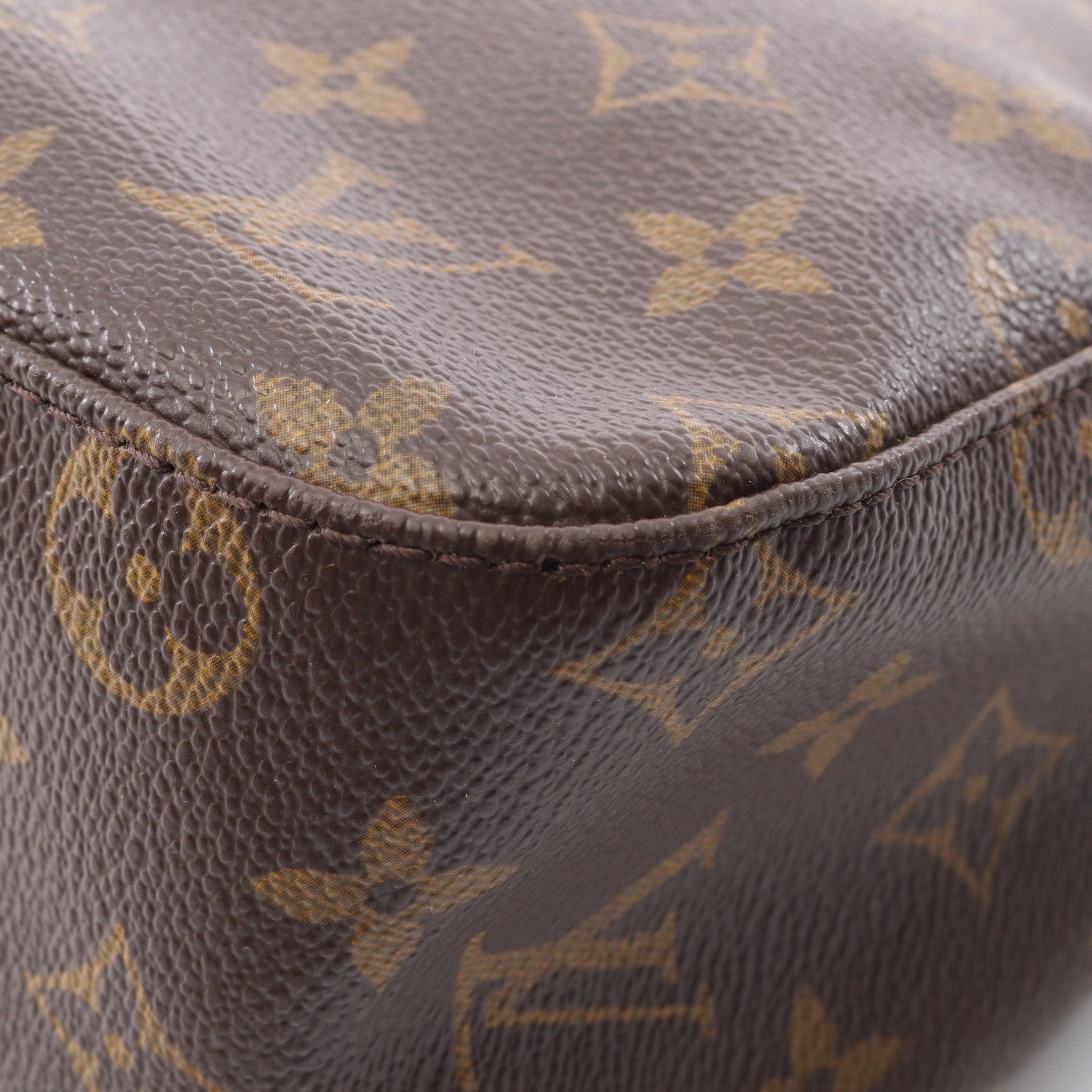 Louis Vuitton Louis Vuitton Looping Mm Monogram Shoulder Bag Leather Brown Size ONE SIZE - 7 Thumbnail