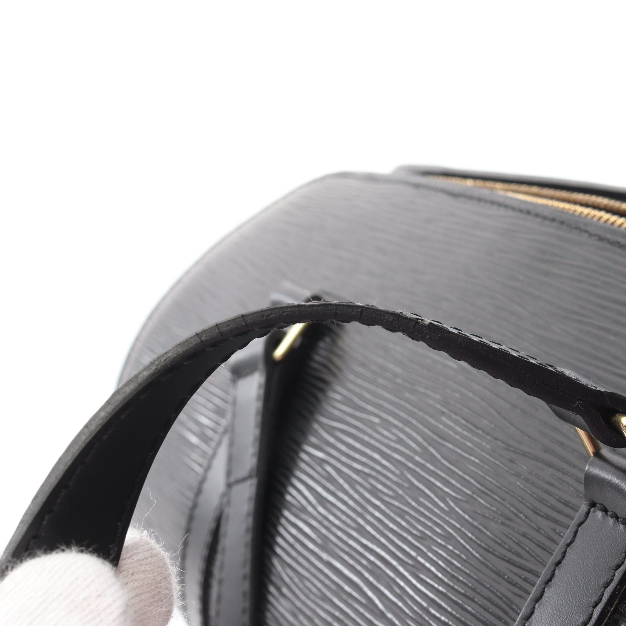 Louis Vuitton Louis Vuitton Soufflot Epi Noir Handbag Leather Black Size ONE SIZE - 8 Thumbnail