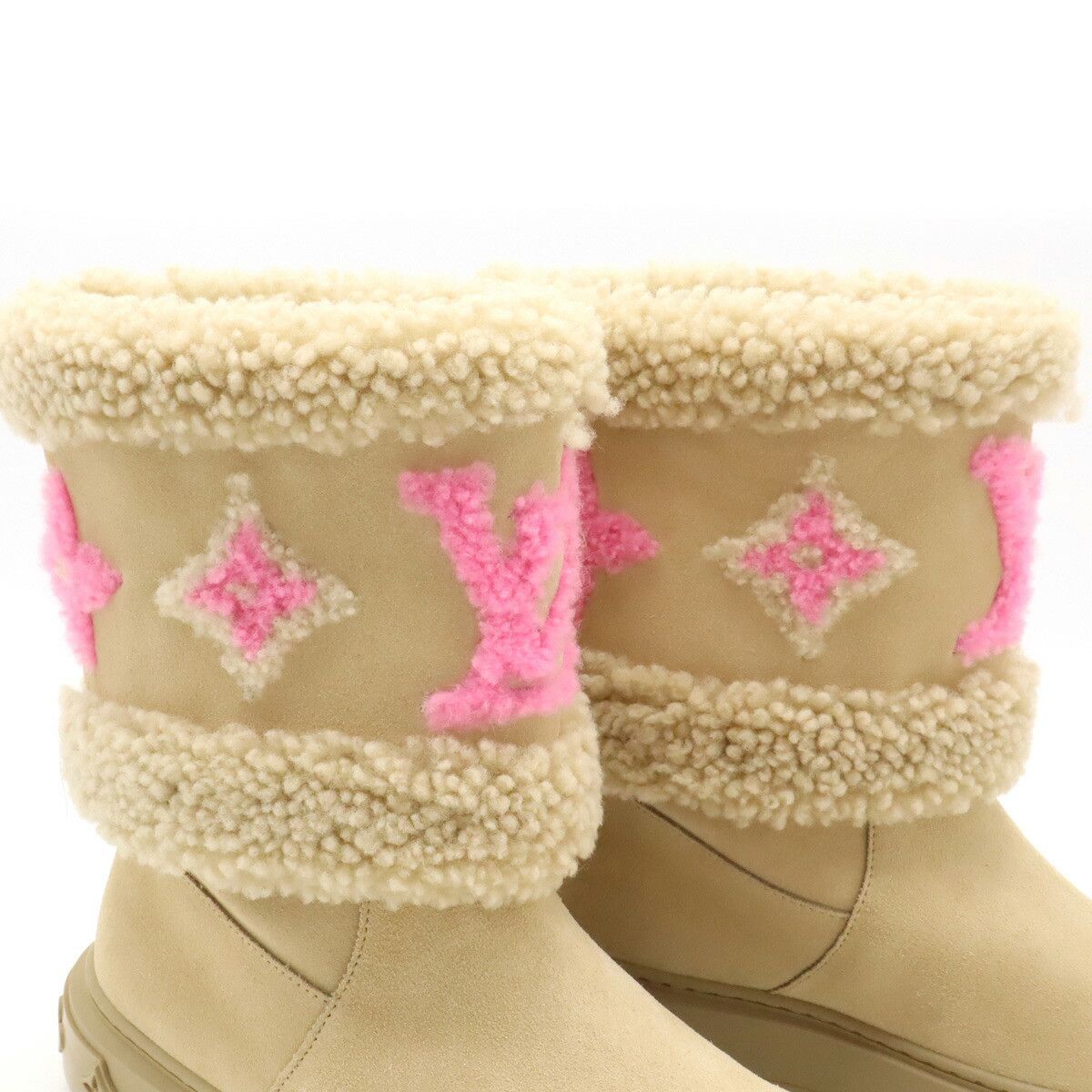 Louis Vuitton Louis Vuitton Louis Vuitton Snowdrop Line Suede Calf/Shearling Ankle Boots Limited Suede Shoes 1A95E6 DUTY FREE for USA Size ONE SIZE - 6 Thumbnail