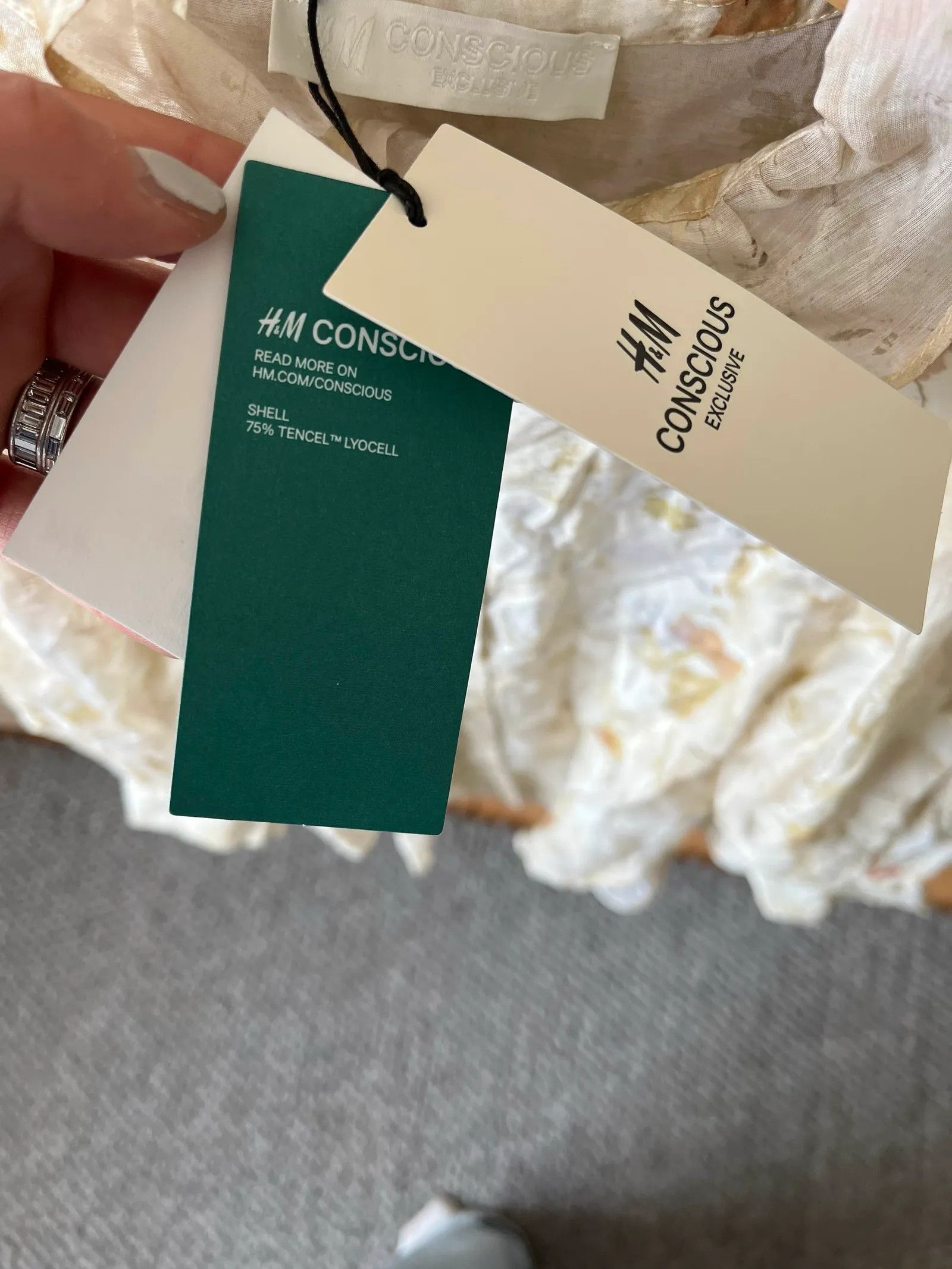 H&M H&M Conscious exclusive Blouse Size XS / US 0-2 / IT 36-38 - 4 Thumbnail