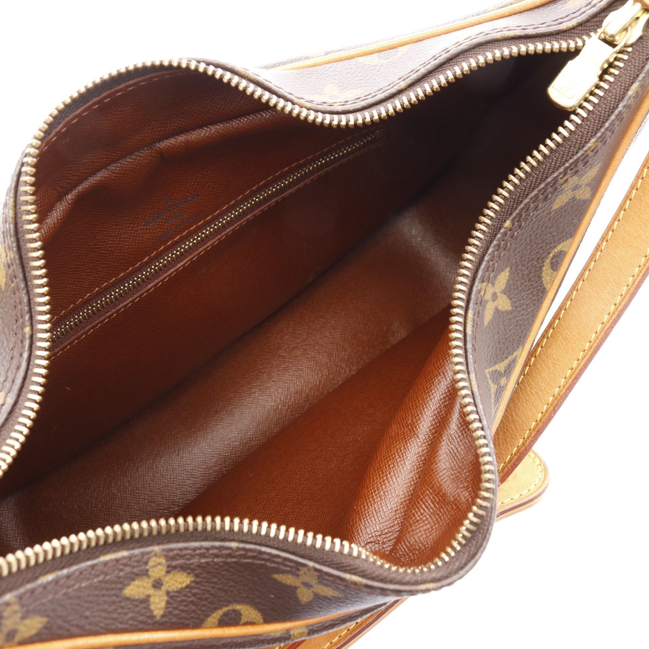 Louis Vuitton Louis Vuitton Boulogne Pm Monogram Shoulder Bag Leather Brown Size ONE SIZE - 3 Thumbnail