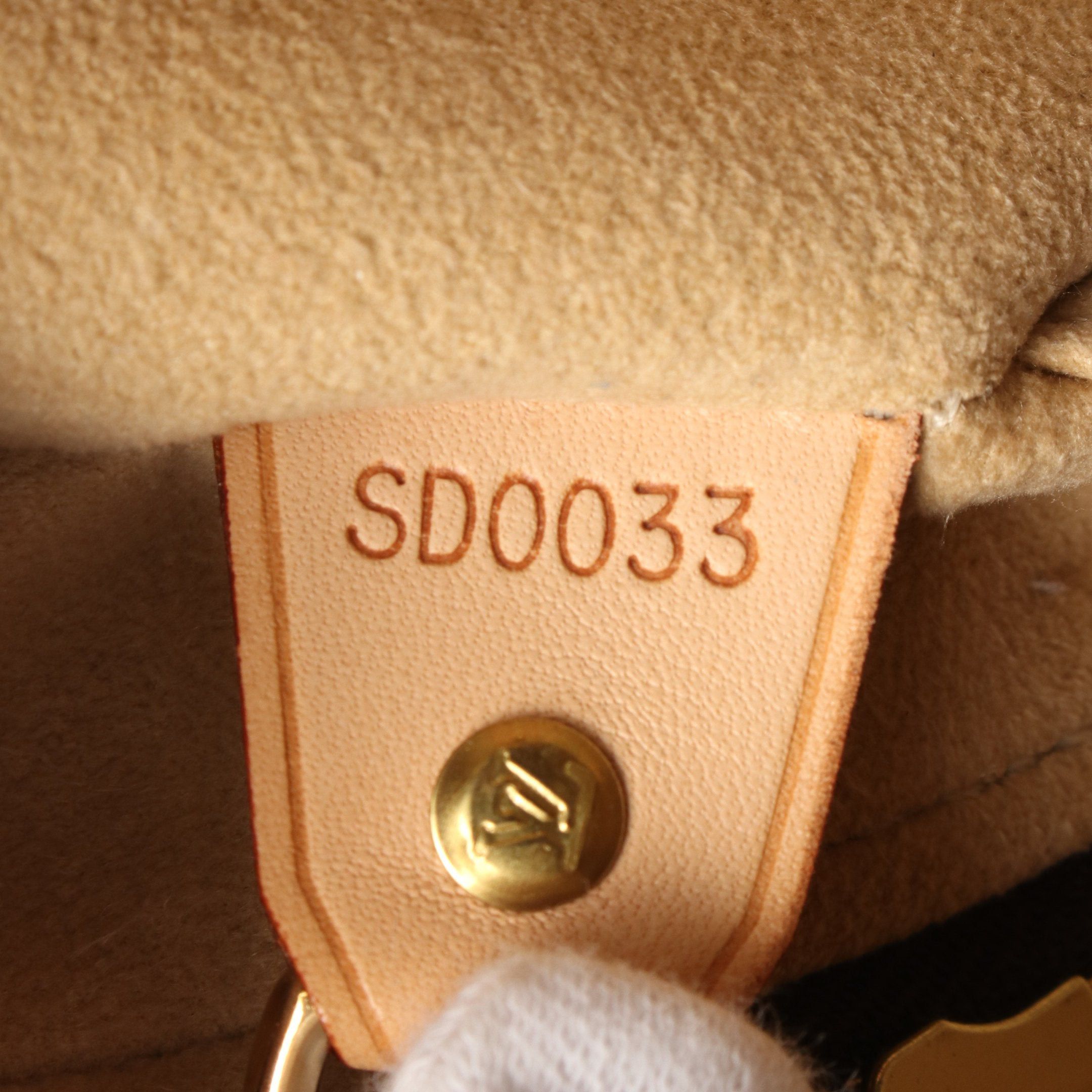 Louis Vuitton Louis Vuitton Cite Gm Monogram Shoulder Bag Leather Brown Size ONE SIZE - 5 Thumbnail