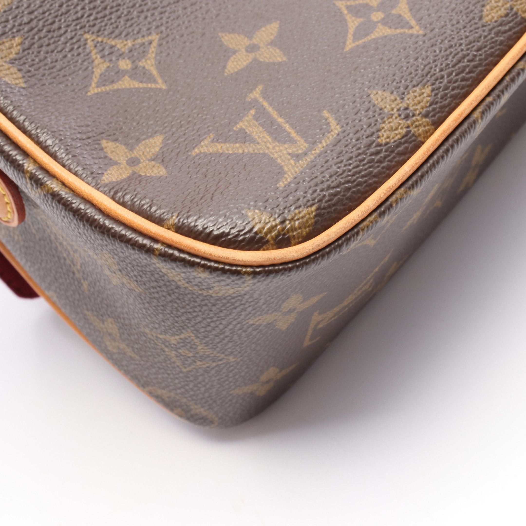 Louis Vuitton Louis Vuitton Vivacite Mm Monogram Shoulder Bag Leather Brown Size ONE SIZE - 9 Thumbnail