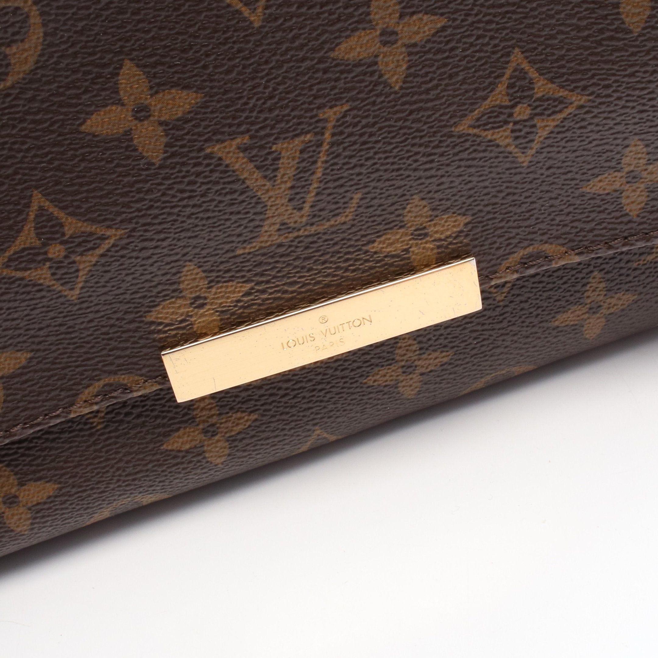 Louis Vuitton Louis Vuitton Favorite Mm Monogram Chain Handbag Leather Brown Size ONE SIZE - 7 Thumbnail