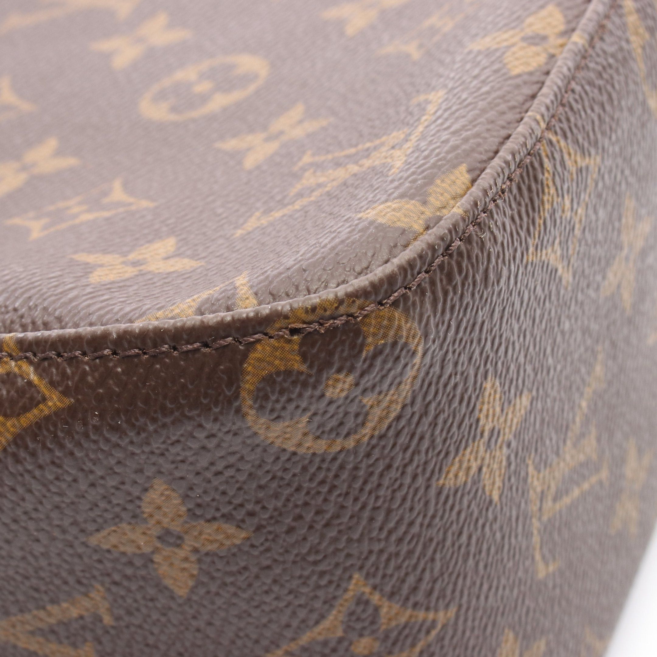 Louis Vuitton Louis Vuitton Looping Mm Monogram Shoulder Bag Leather Brown Size ONE SIZE - 8 Thumbnail