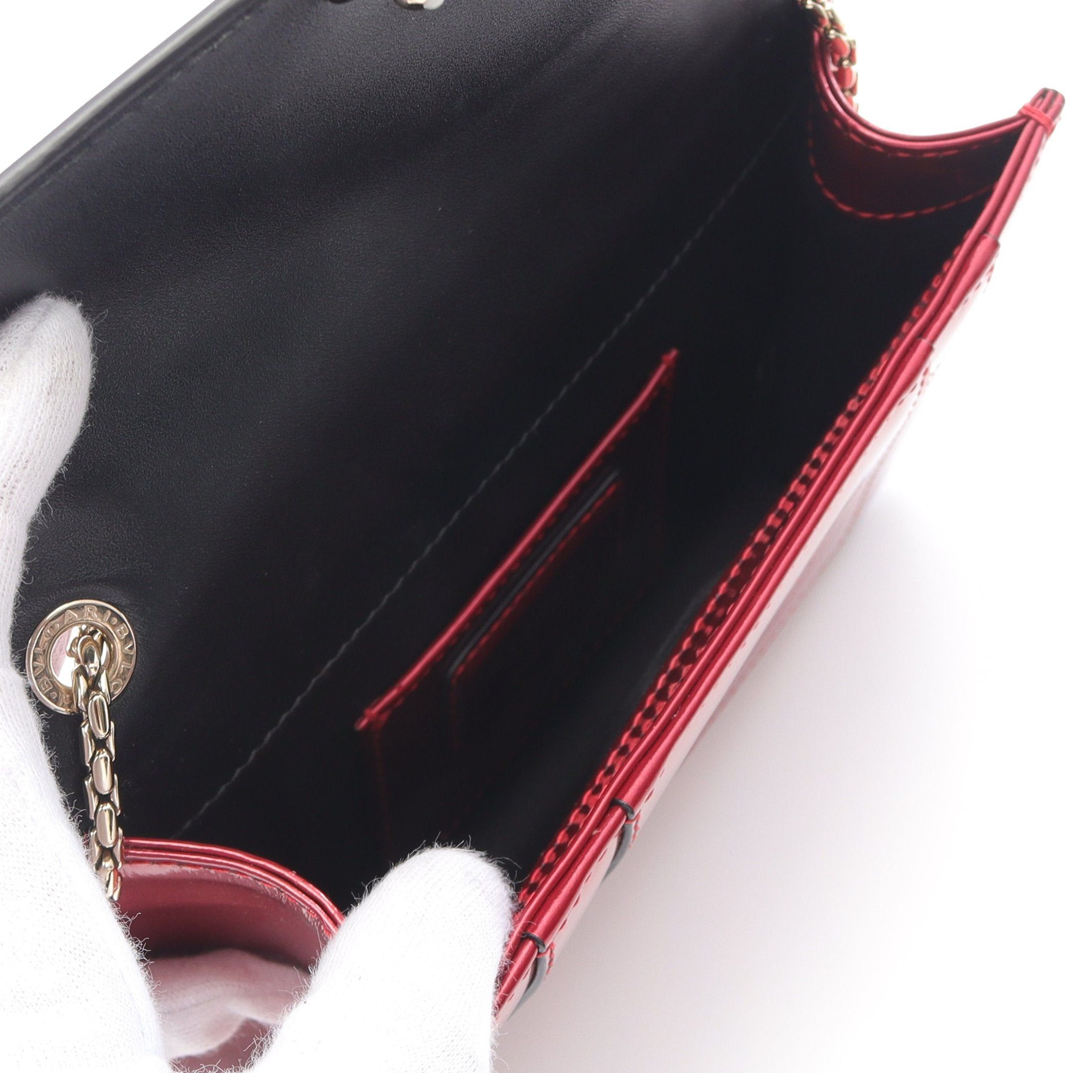 Bvlgari Bvlgari Serpenti Forever Chain Shoulder Bag Leather Red Size ONE SIZE - 3 Thumbnail
