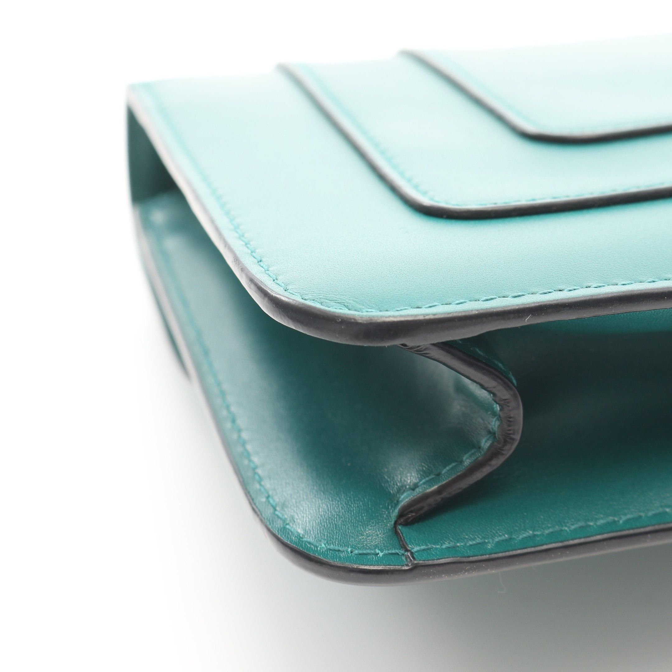 Bvlgari Bvlgari Serpenti Forever Chain Shoulder Bag Leather Green Size ONE SIZE - 6 Thumbnail