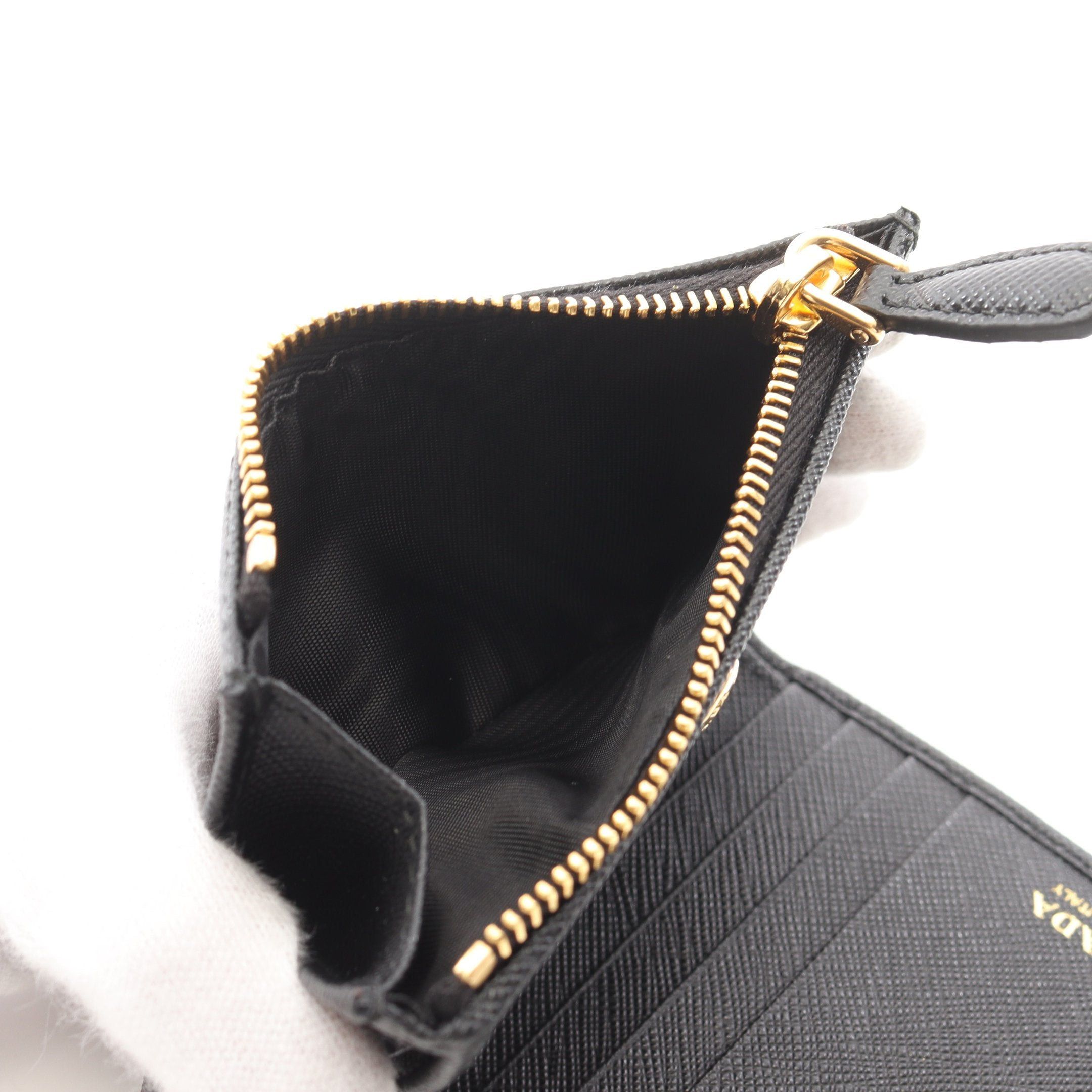 Prada Prada Saffiano Triang Bi-Fold Wallet Leather Black Size ONE SIZE - 4 Thumbnail