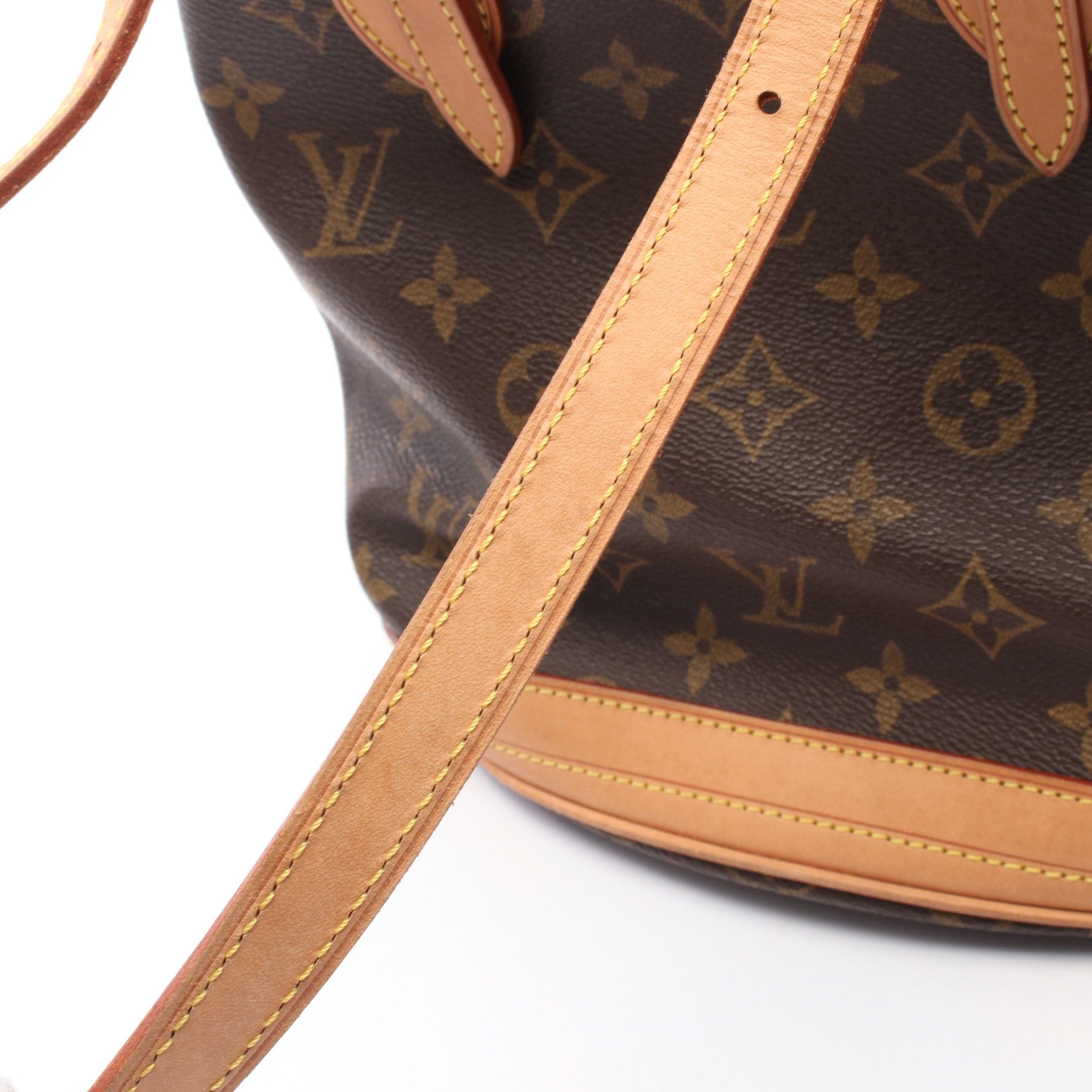 Louis Vuitton Louis Vuitton Bucket Pm Monogram Handbag Leather Brown Size ONE SIZE - 8 Thumbnail
