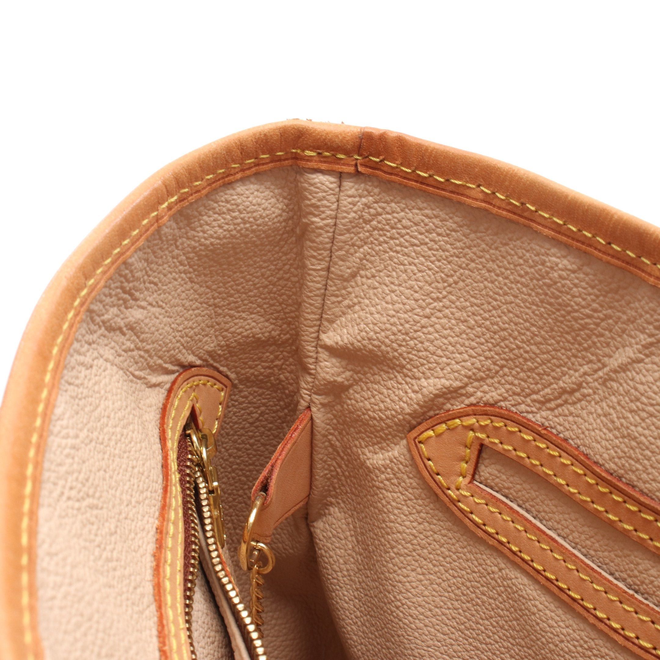 Louis Vuitton Louis Vuitton Bucket Pm Monogram Handbag Leather Brown Size ONE SIZE - 7 Thumbnail
