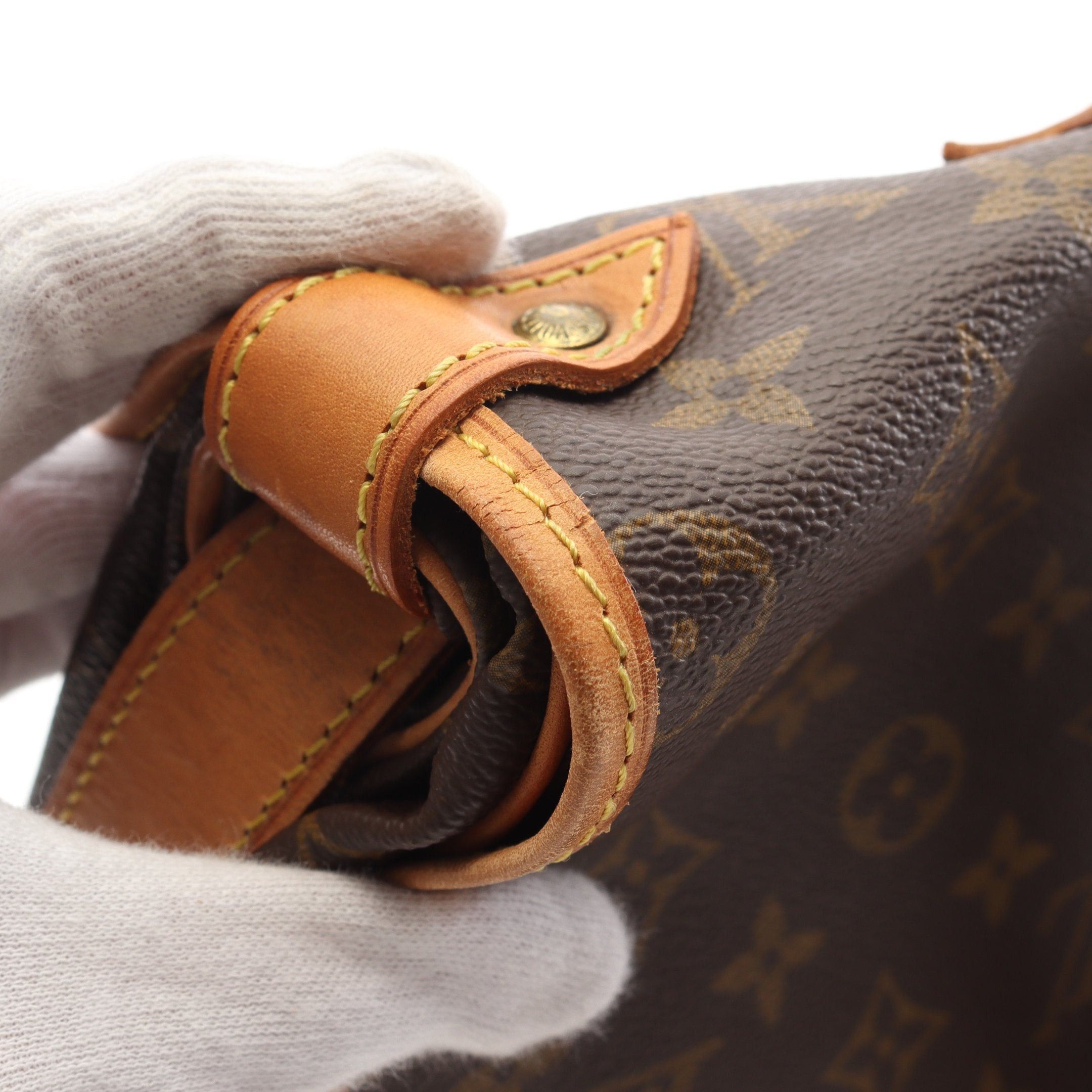 Louis Vuitton Louis Vuitton Saumur 43 Monogram Shoulder Bag Leather Brown Size ONE SIZE - 10 Thumbnail