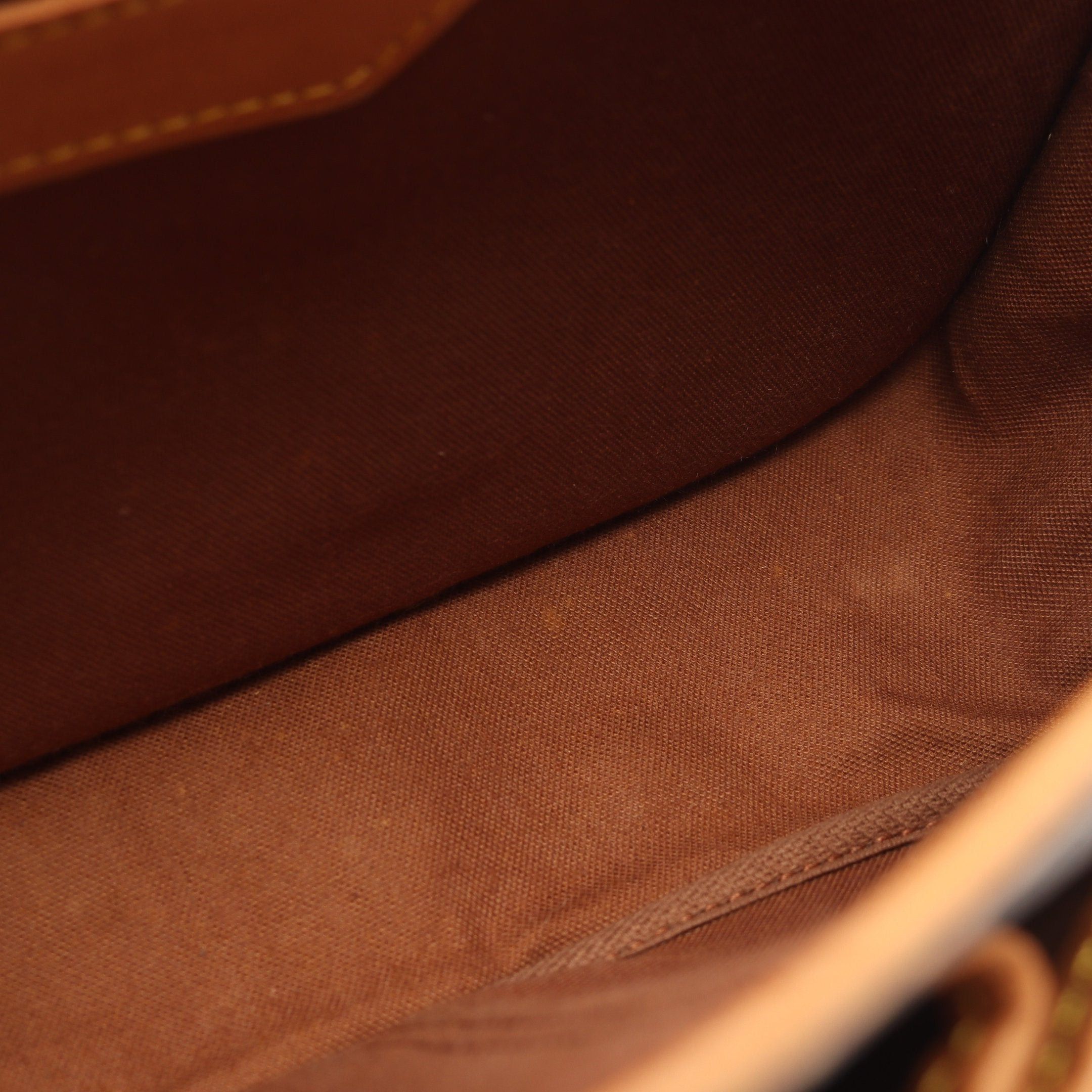 Louis Vuitton Louis Vuitton Gibeciere Mm Monogram Shoulder Bag Leather Brown Size ONE SIZE - 6 Thumbnail