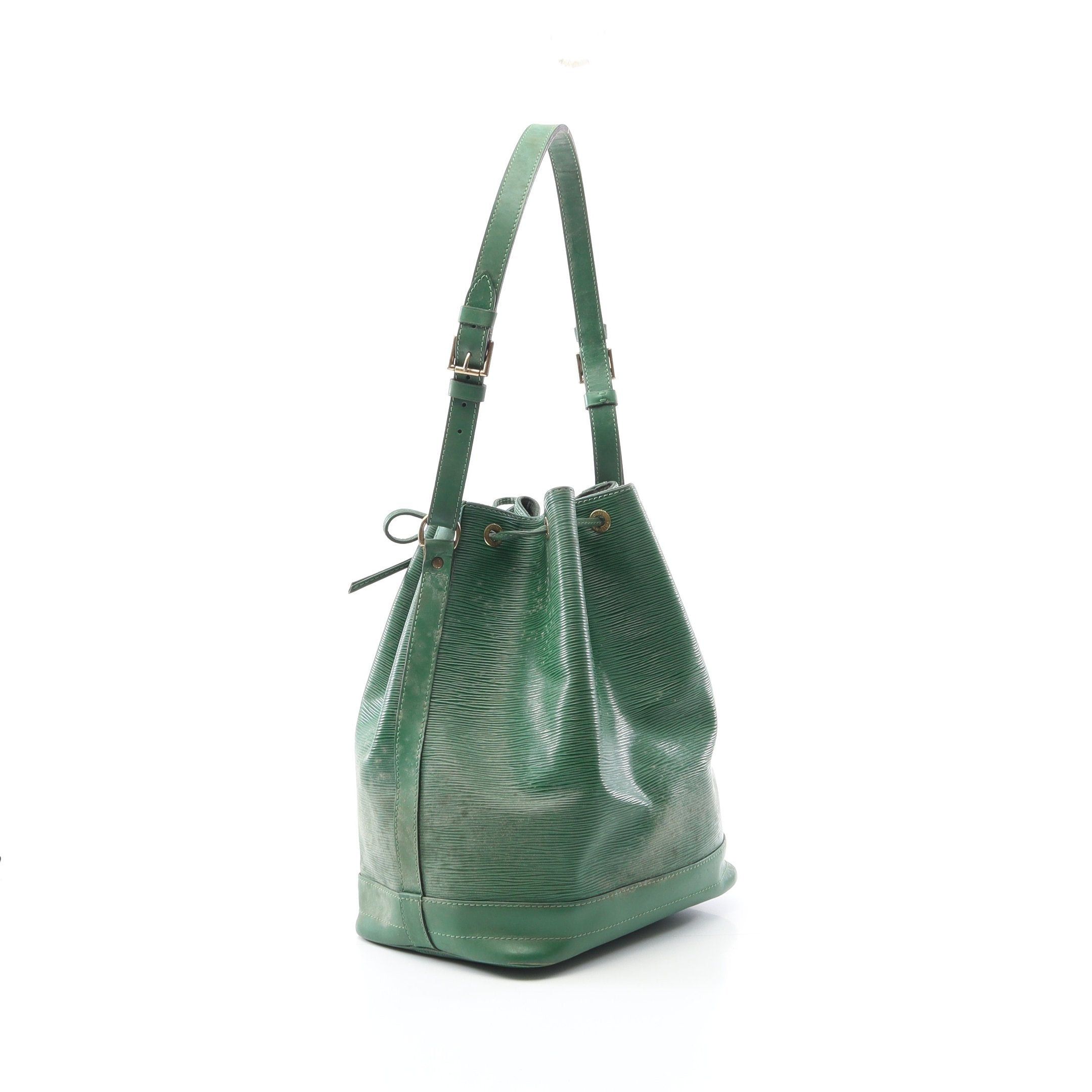 Louis Vuitton Louis Vuitton Noe Epi Borneo Green Shoulder Bag Leather Size ONE SIZE - 2 Thumbnail