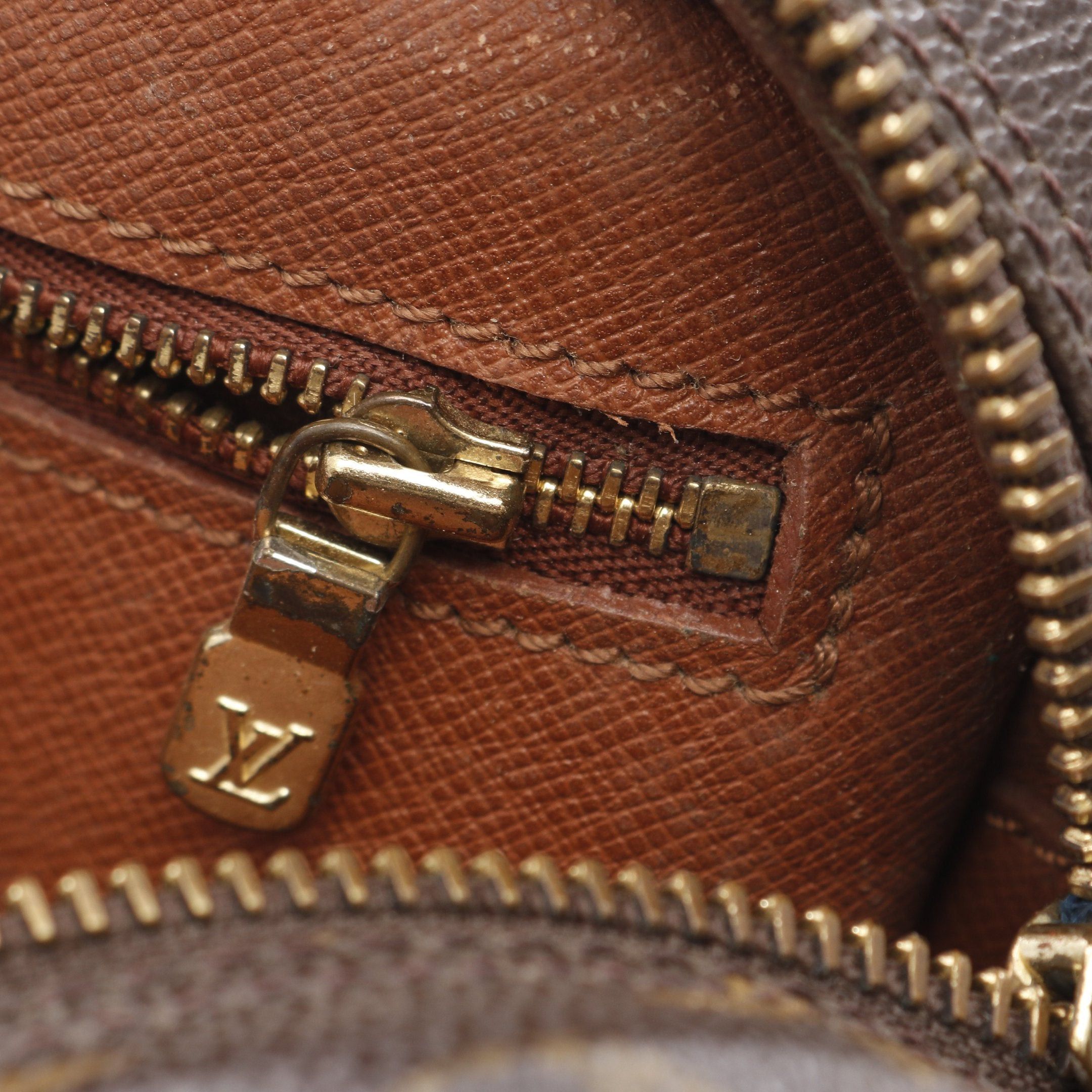 Louis Vuitton Louis Vuitton Trocadero 27 Monogram Shoulder Bag Leather Brown Size ONE SIZE - 9 Thumbnail